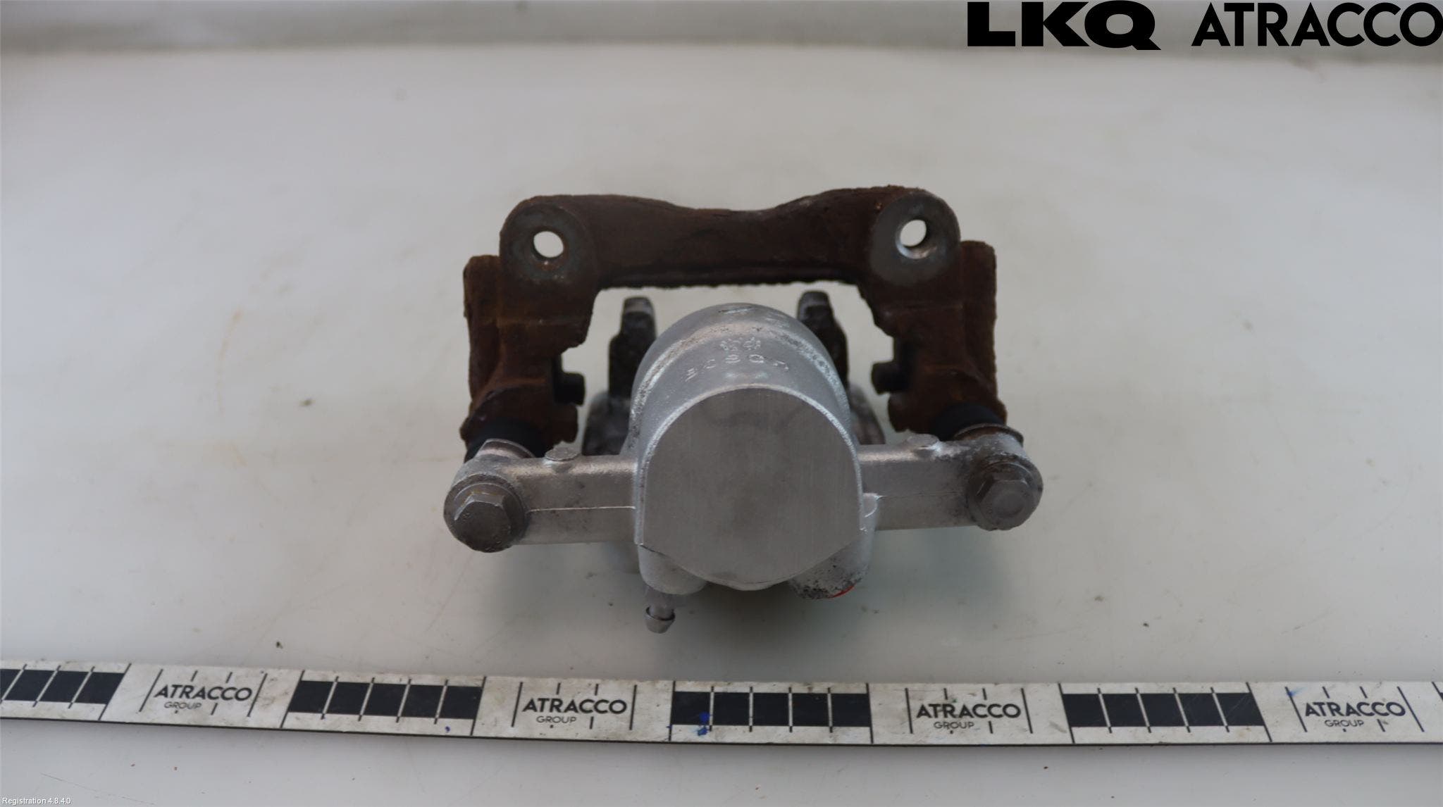 Toyota AVENSIS 03-06 Bromsok Bak Höger