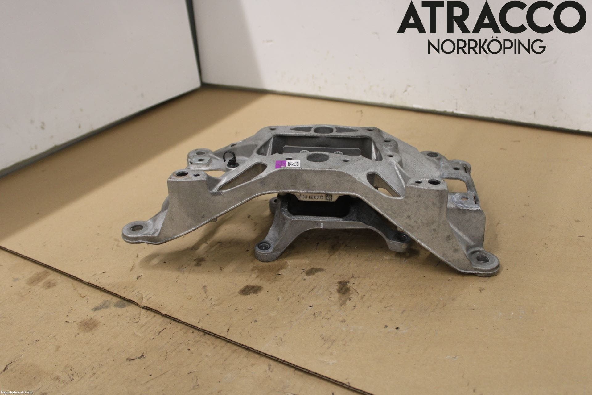 Audi A5 17- Växellådsfäste