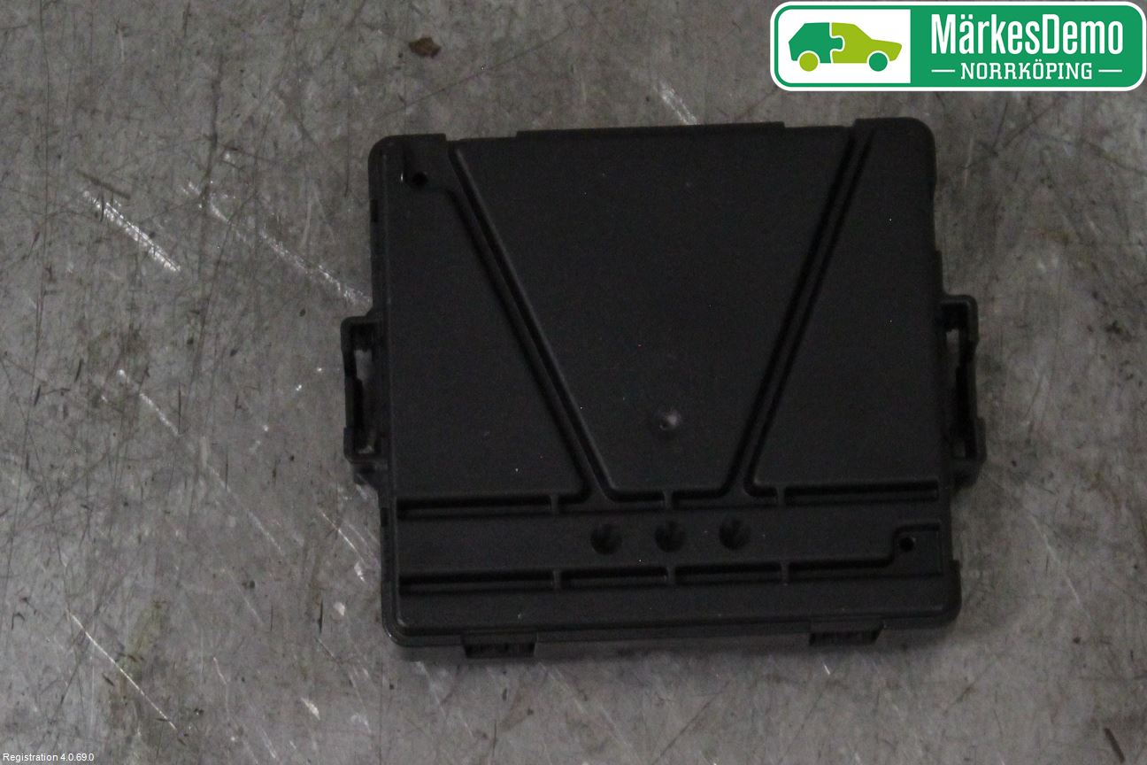 Audi Q2/SQ2 17- Styrenhet Strålkastare