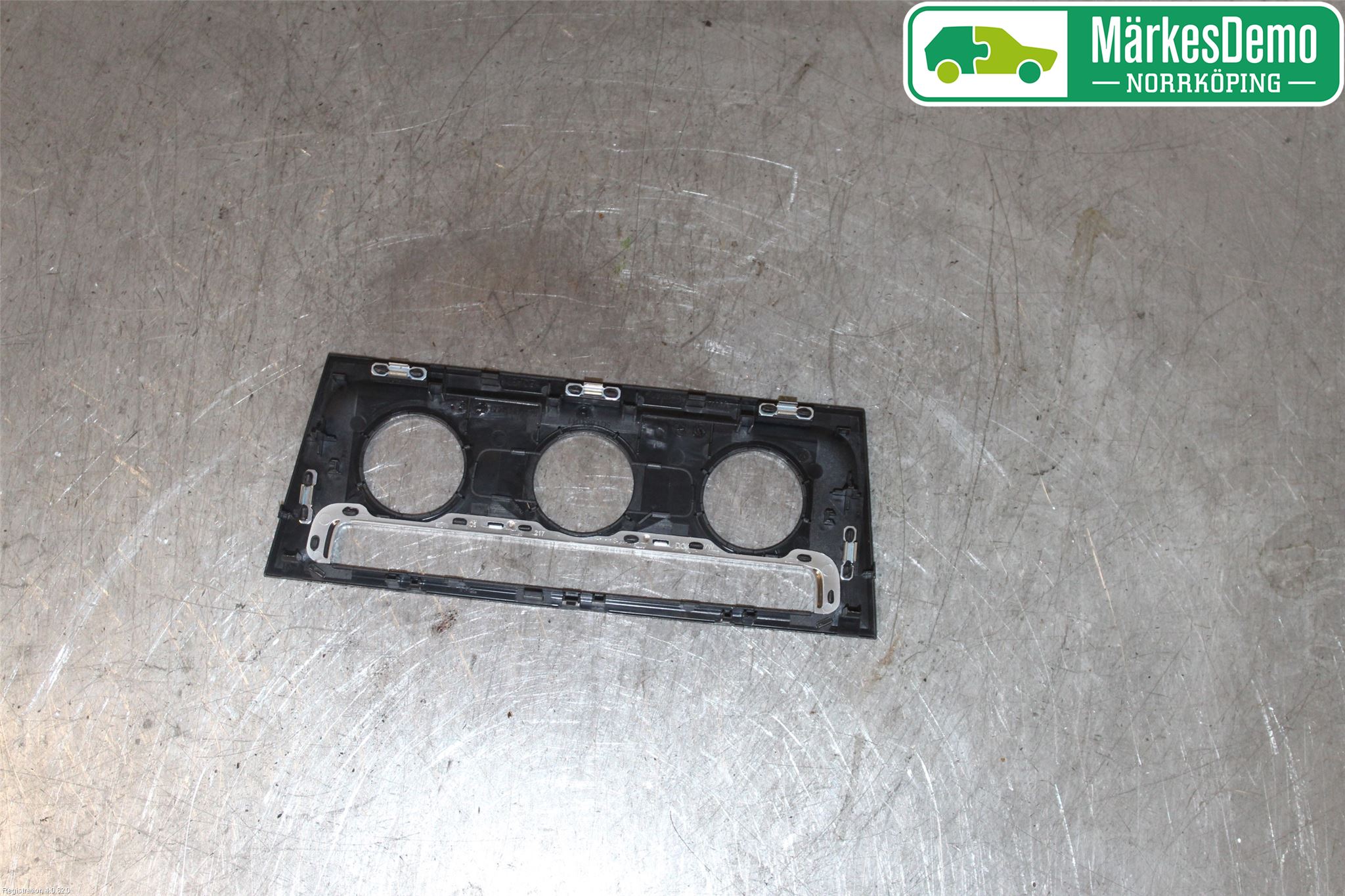 Volkswagen VW GOLF / E-GOLF VII 13-20 Instrument-Radio Sarg