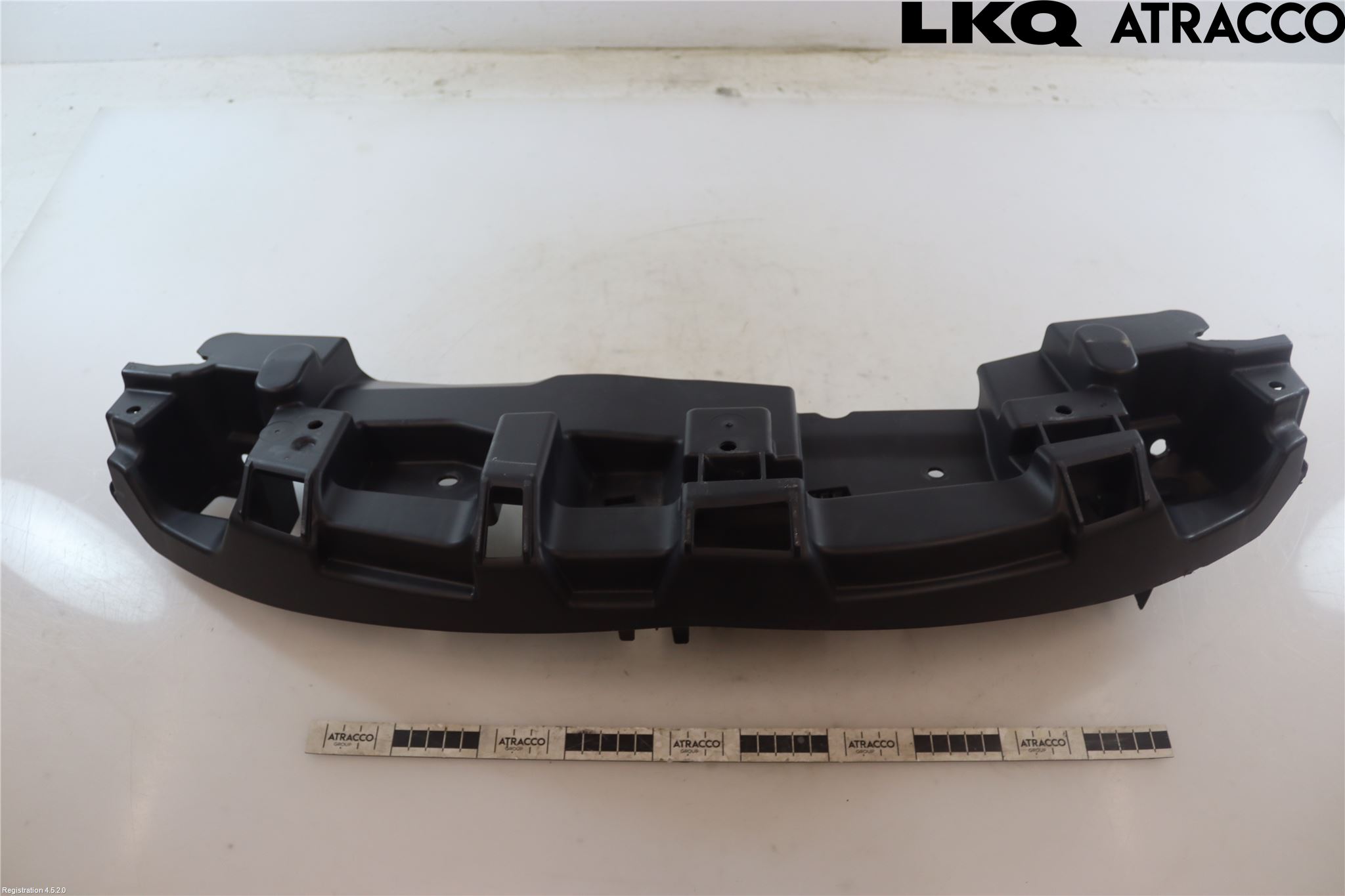 Toyota AYGO 15-21 Täckplast Front