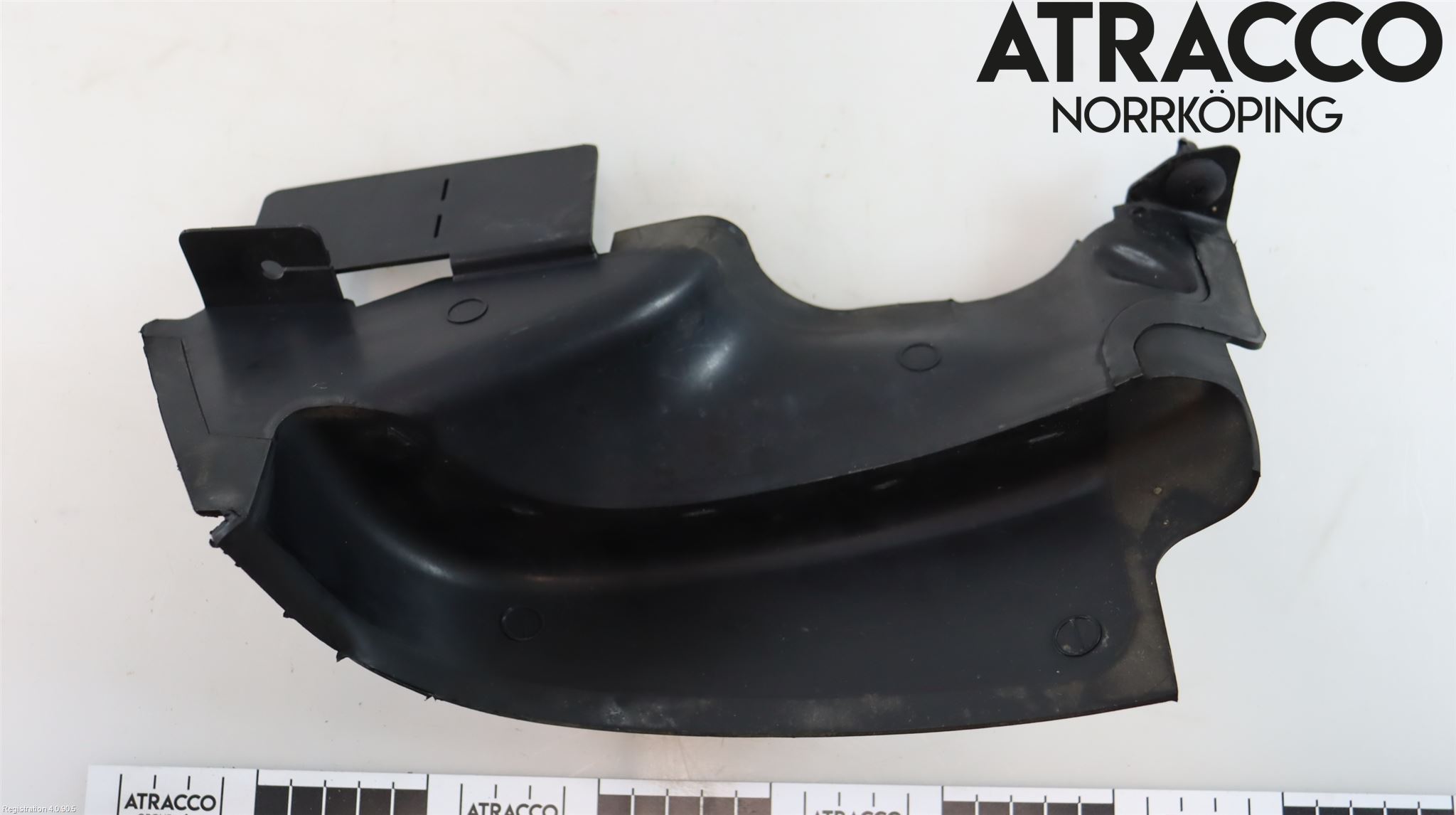 Jaguar F-PACE Deflektor Plåt-Plast Kylning