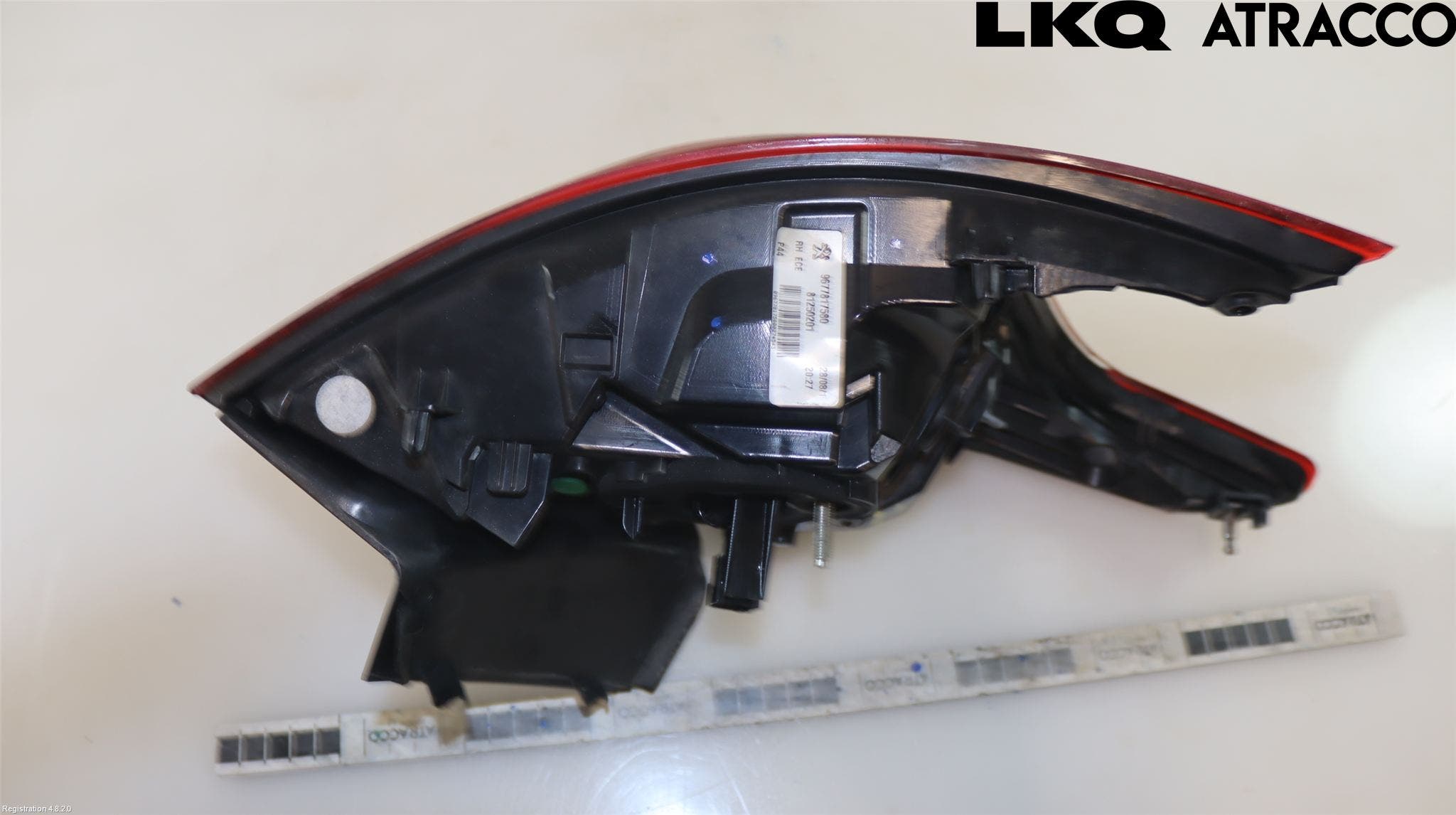 Peugeot 308 14-21 Bakljus Höger