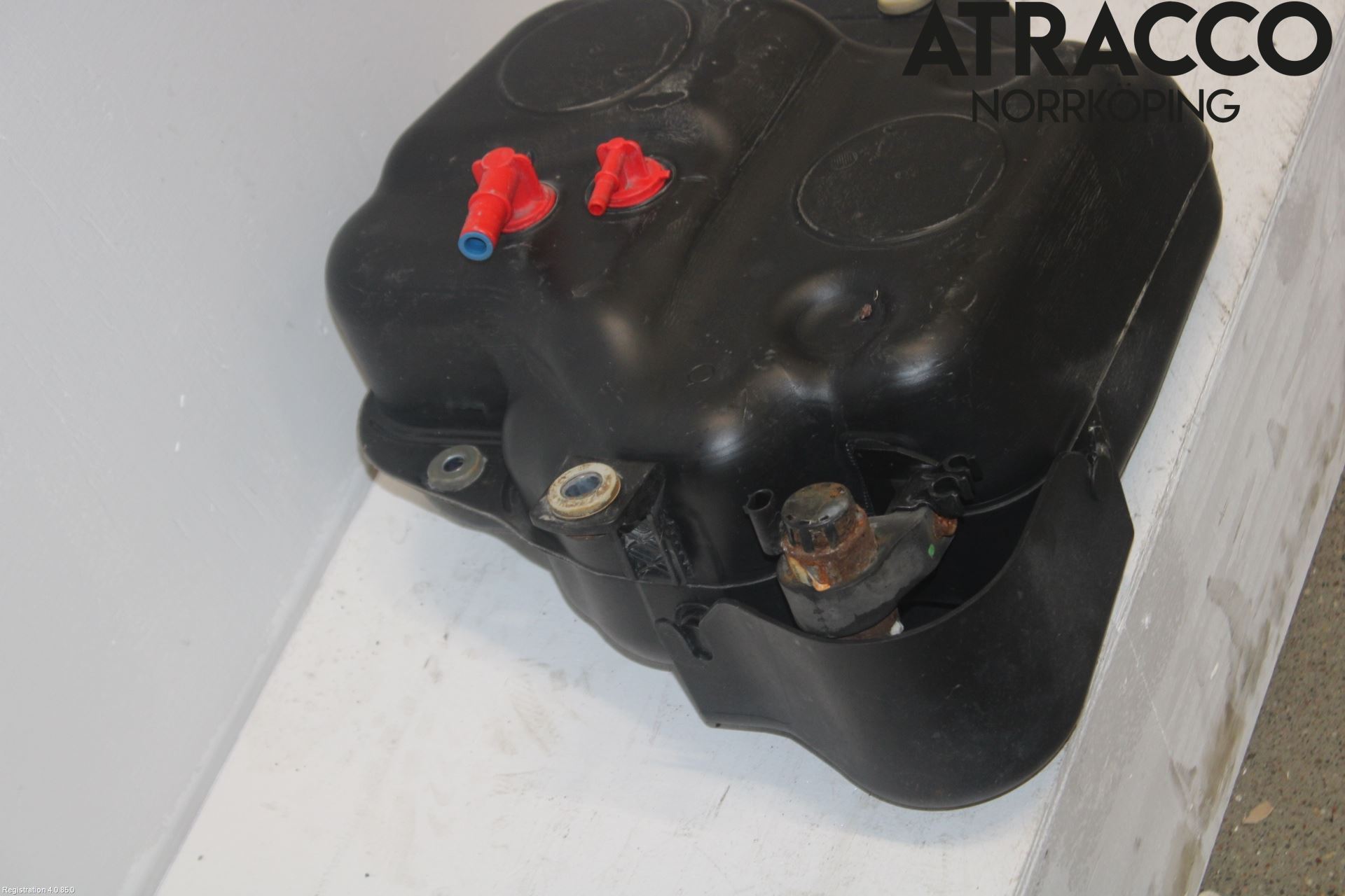 Audi A4 12-15 Adblue Tank