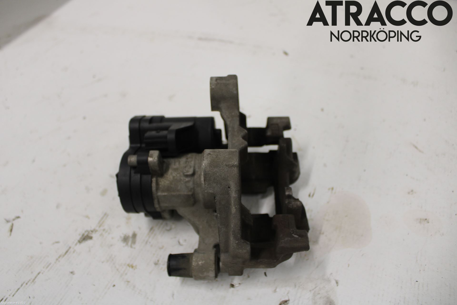 Volkswagen VW TIGUAN 16-24 Bromsok Bak Höger