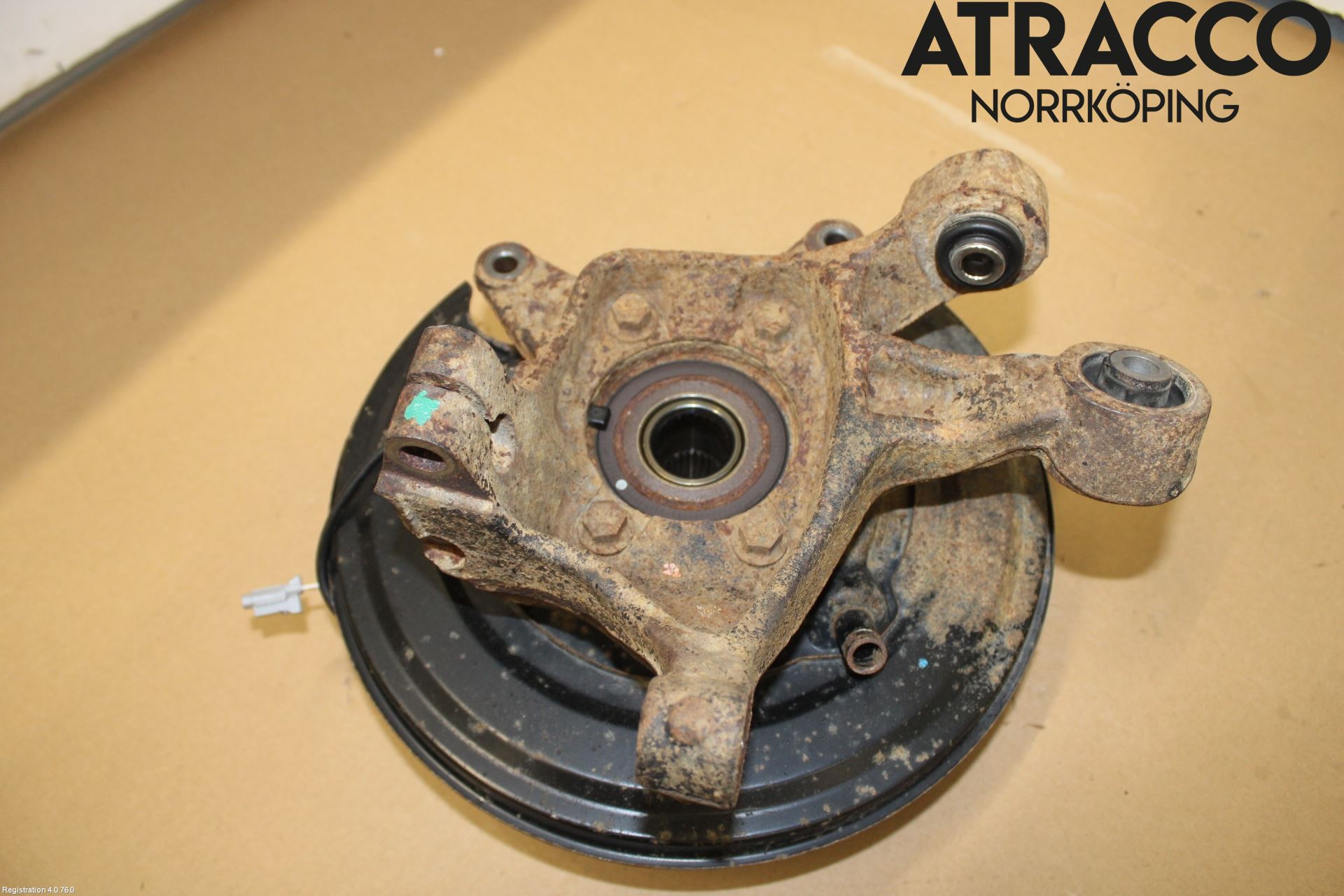 Subaru OUTBACK 10-15 Hjullagerhus-Spindel Hö B