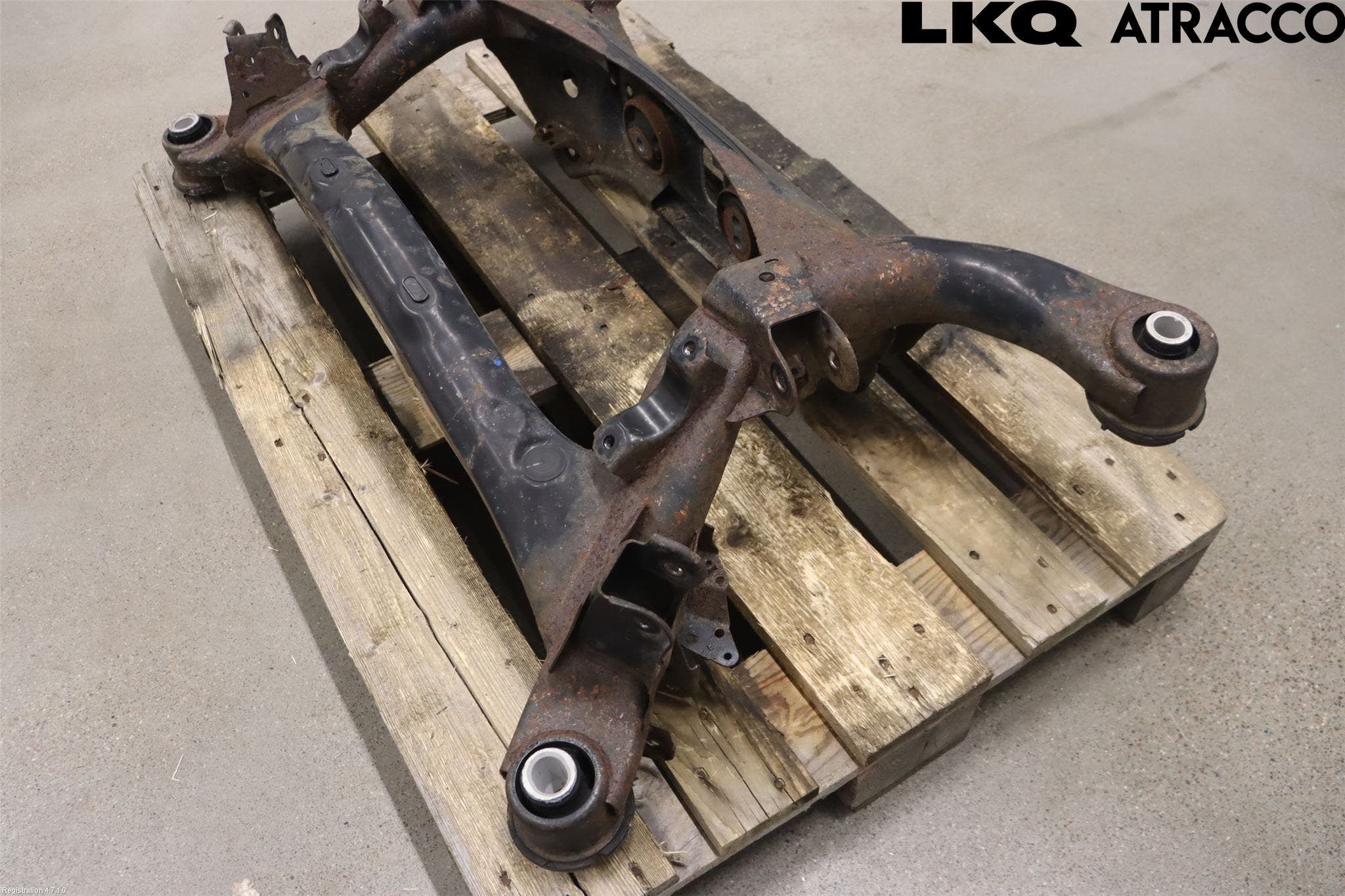 Lexus IS 250/350 14-20 Bakaxelbalk