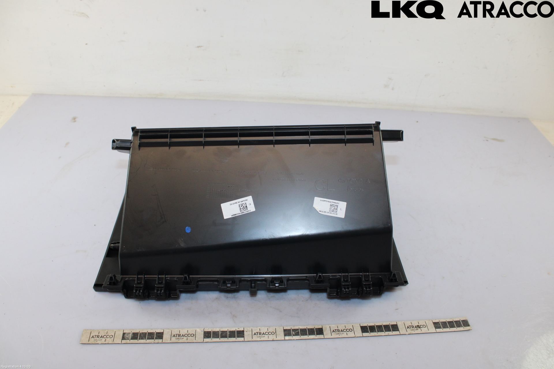 Toyota C-HR 24- Handskfack