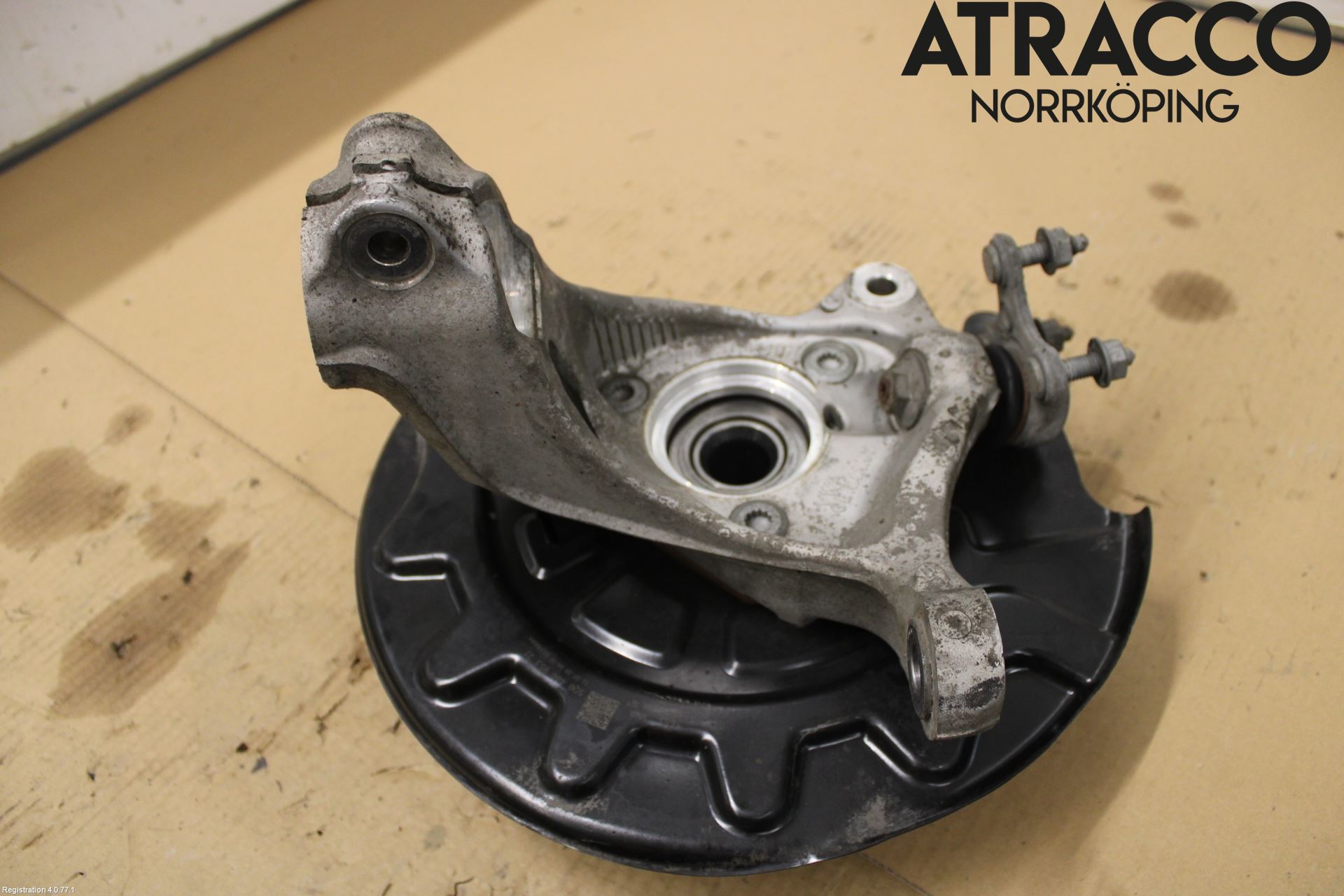 Seat LEON 13-20 Styrspindel Lagerhus Vä