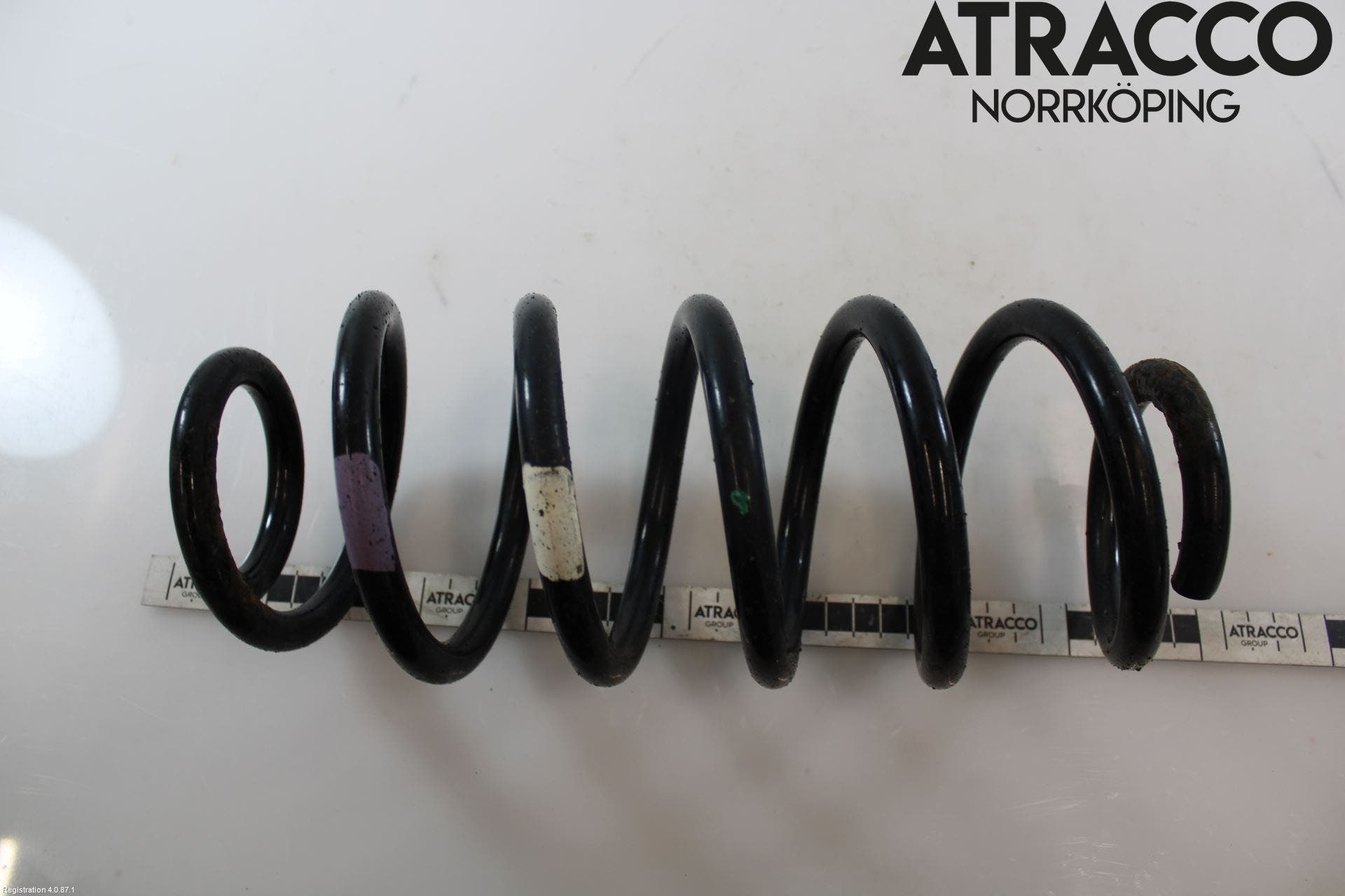 Toyota PRIUS+ ZVW40 12-20 Fjäder Bak