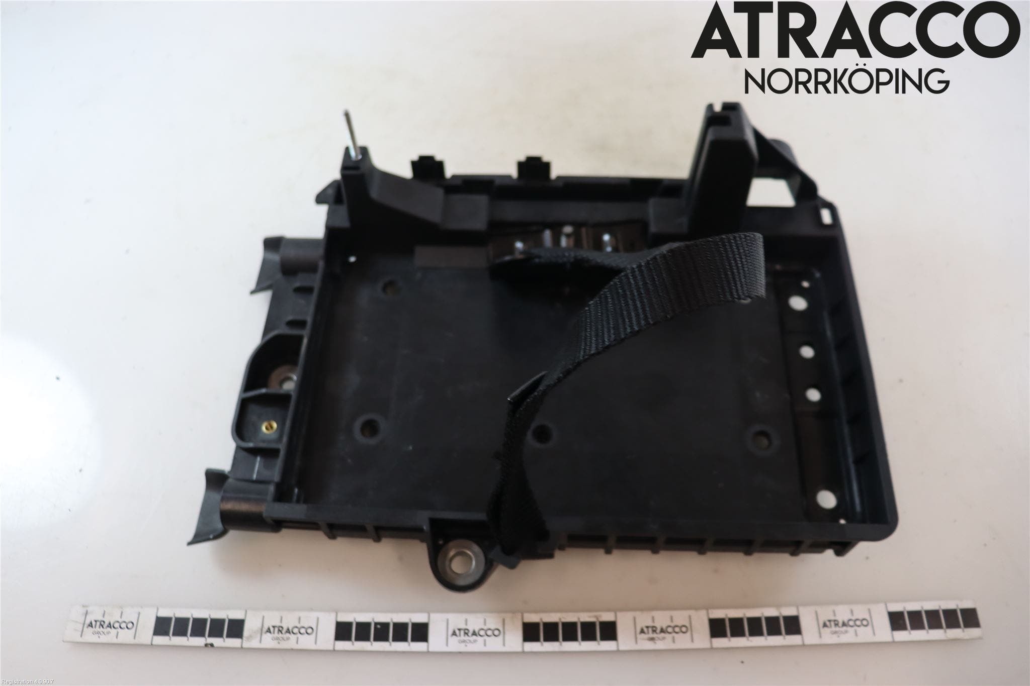 Mercedes-Benz MB A-KLASS (W177) 18- Batterilåda-Fäste-Hållare