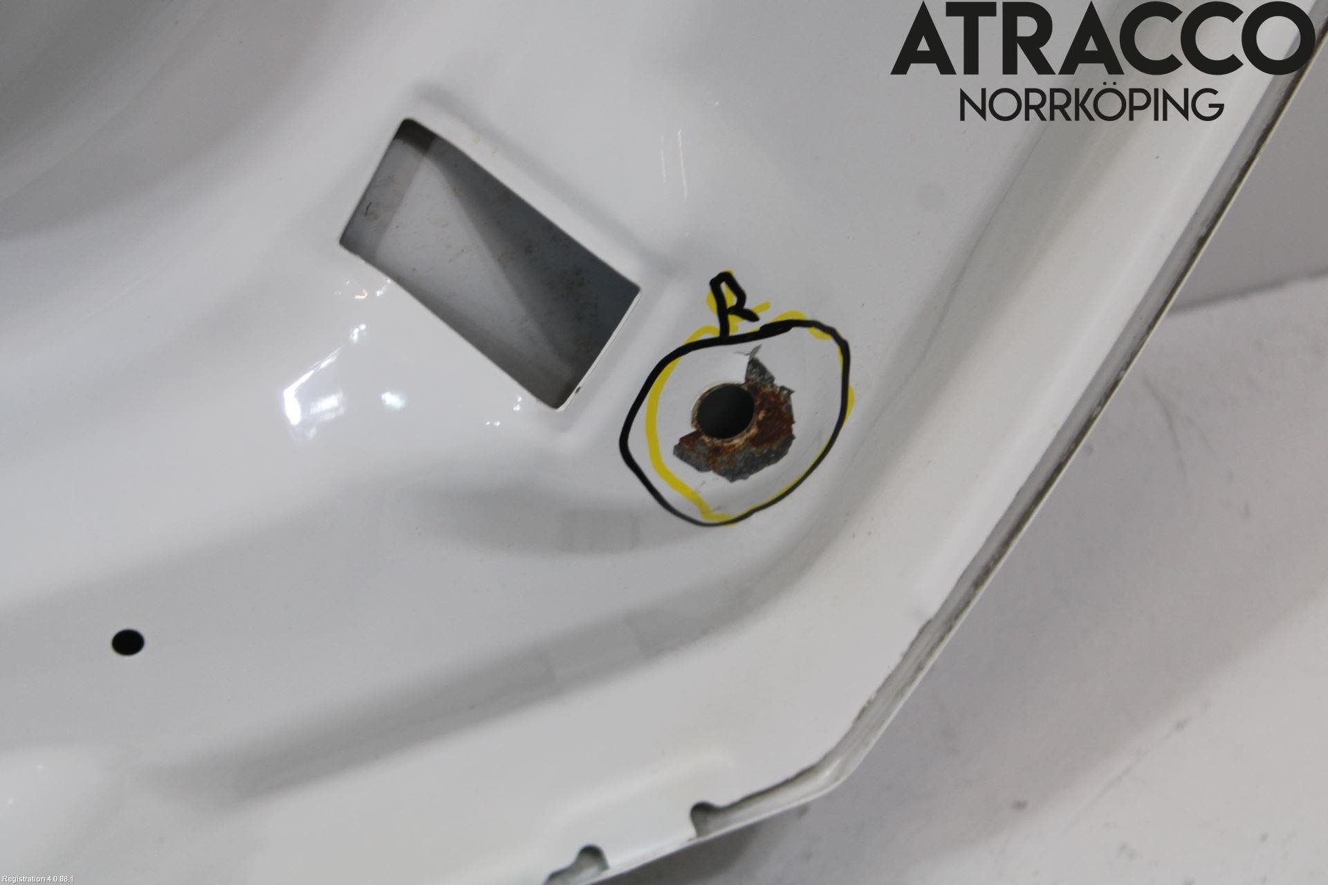 Peugeot EXPERT 07-14 Huv Fram