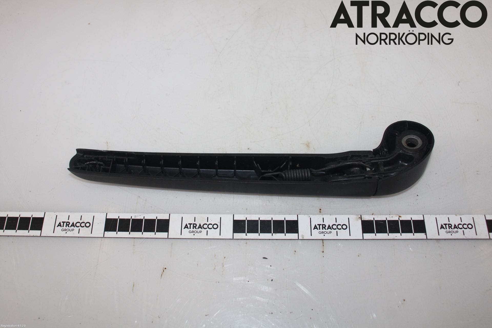 Audi A3/S3 8Y 21- Torkararm-Bakruta