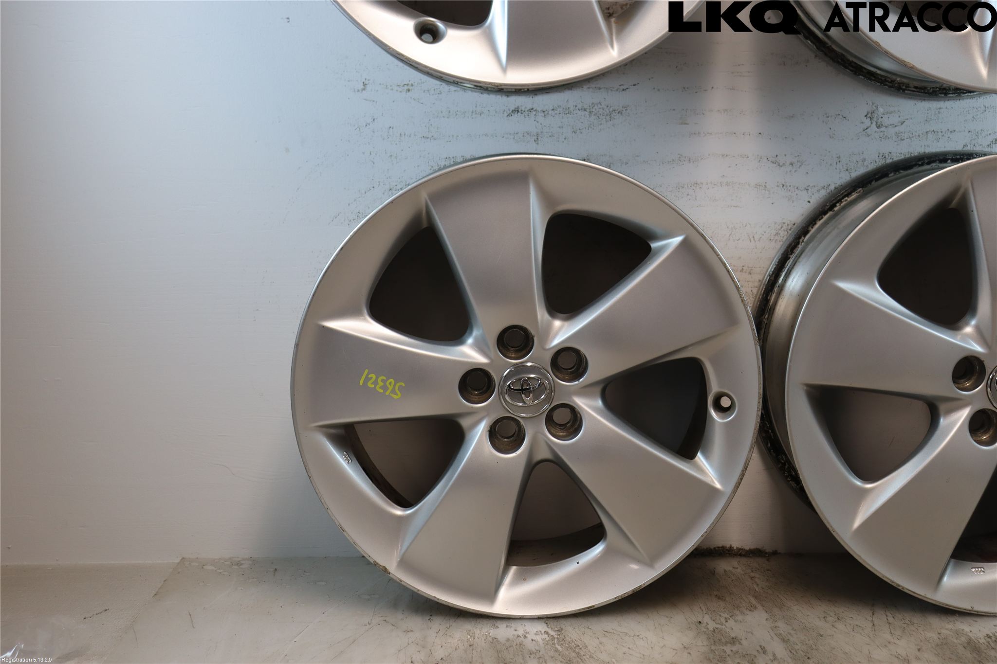 Toyota PRIUS ZVW30 09-20 Fälgsats Aluminium