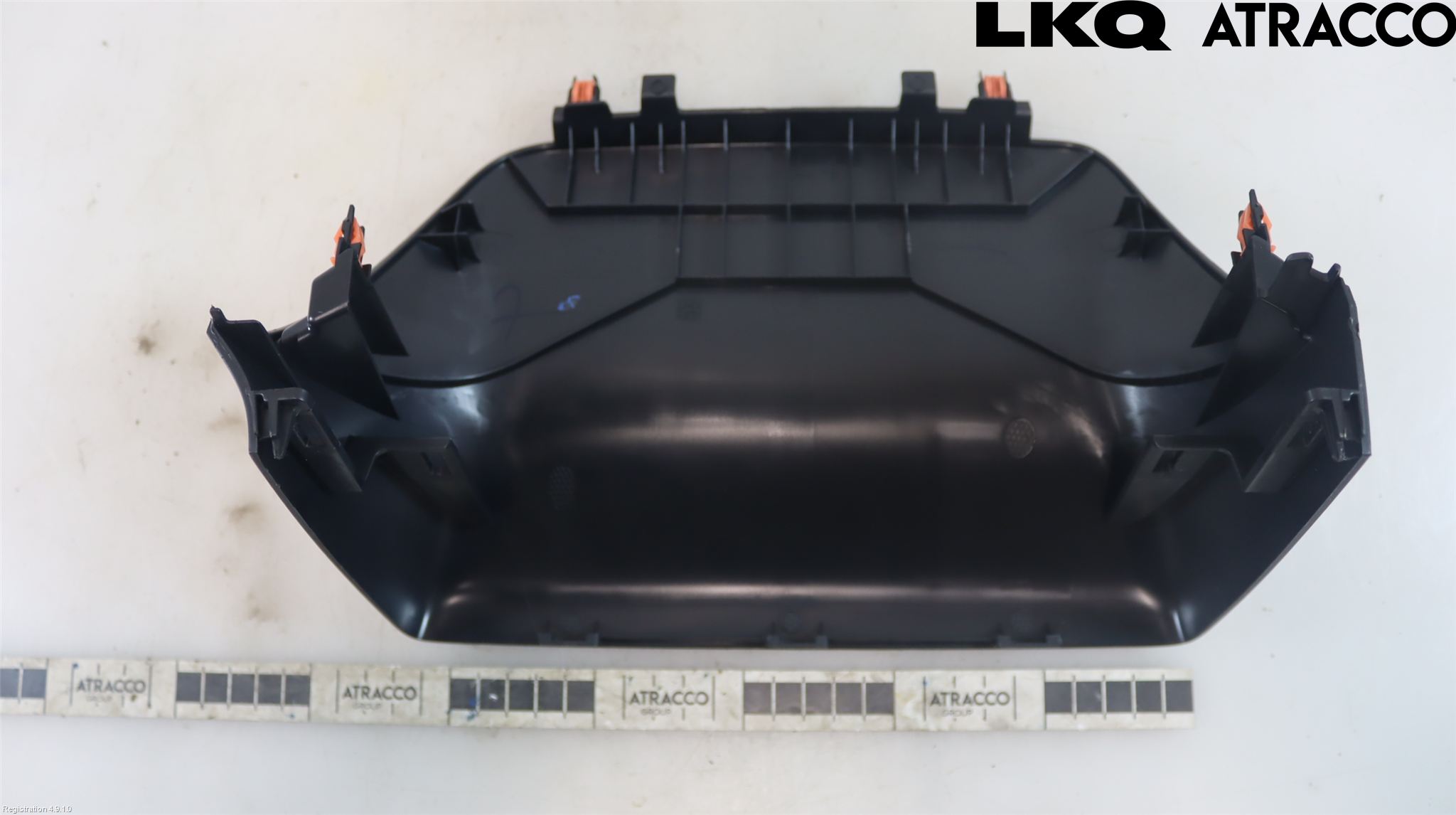 Toyota YARIS CROSS XP21 21- Instrument-Radio Sarg