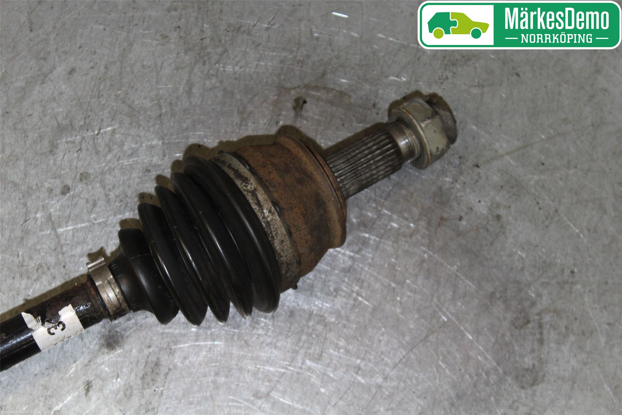 Opel CORSA D 07-14 Drivaxel Fram Höger