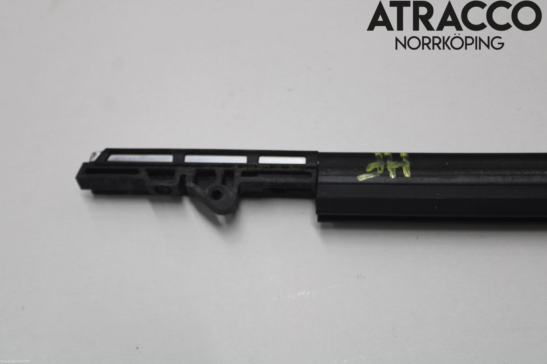 Jaguar I-PACE 18- Dörr Dekorlist Fram Hö