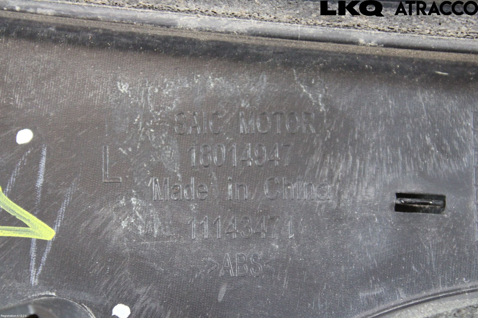 MG 4 23- Spoiler Baklucka