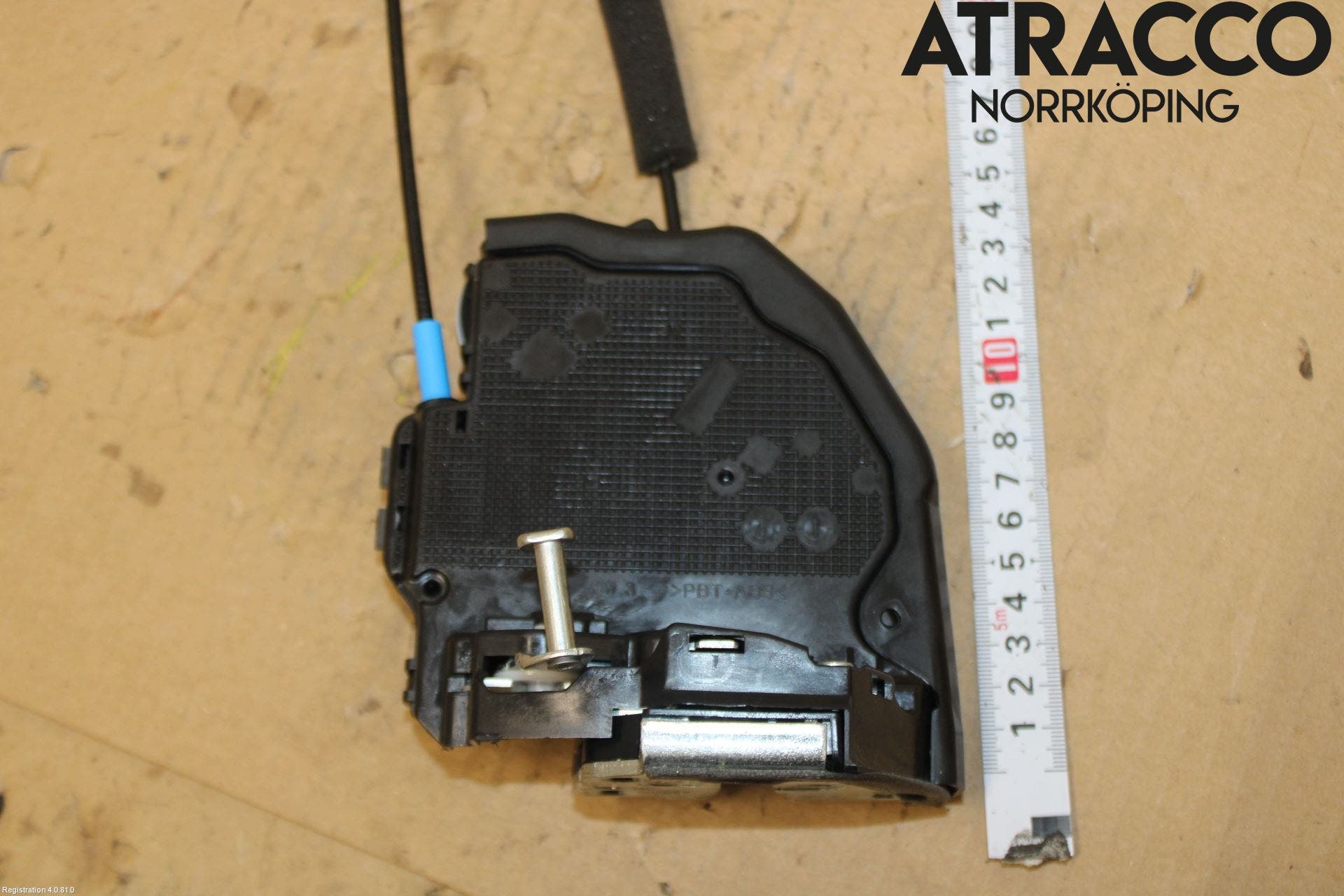 Toyota COROLLA 19- Låskista-Dörrlås