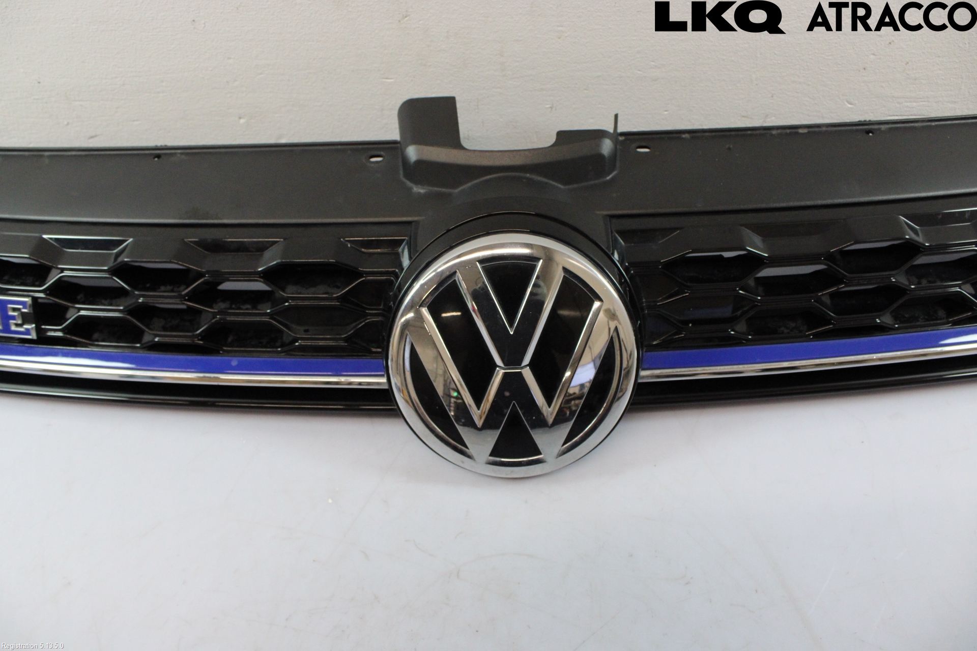 Volkswagen VW GOLF / E-GOLF VII 13-20 Grill Komp