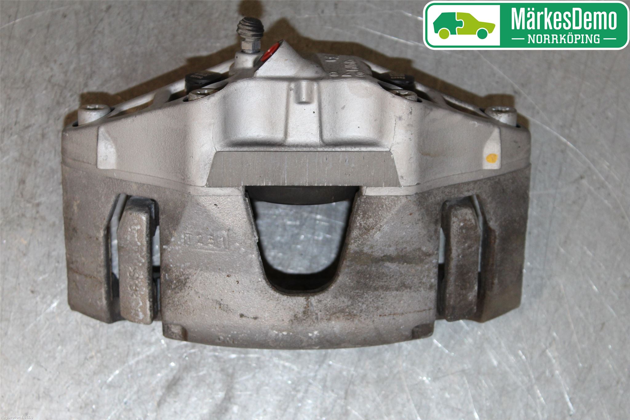 Volvo V40 12-19 Bromsok Fram Höger