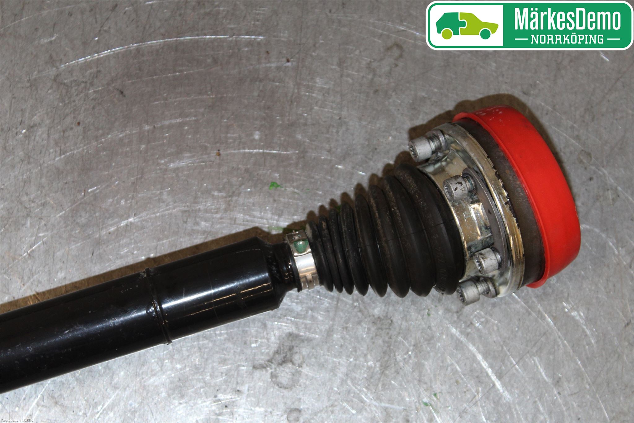 Audi A3/S3 05-13 Drivaxel Fram Höger