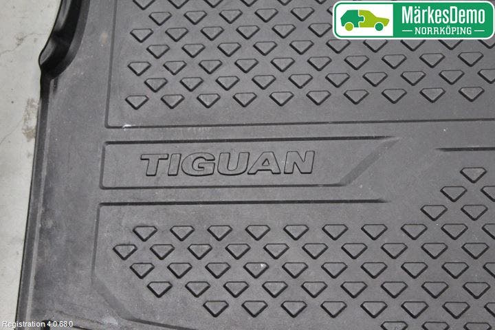 Volkswagen VW TIGUAN 16-24 Lastmatta-Skydd