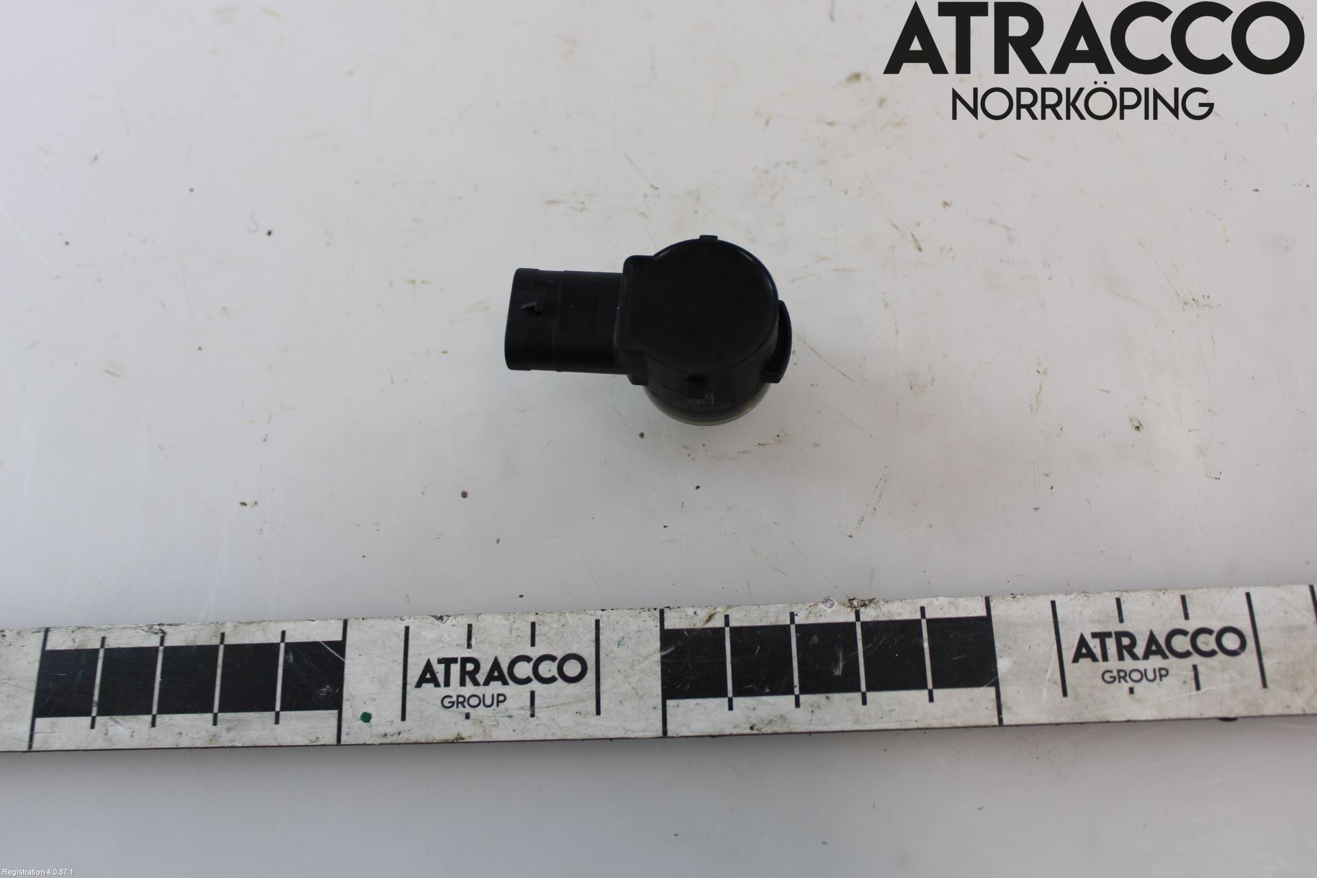 Audi A5 17- Parkeringshjälp Frontsensor