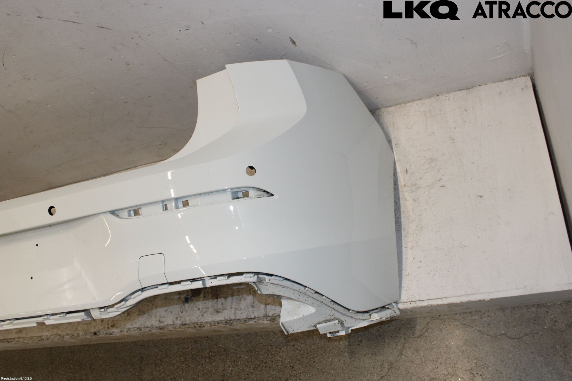 Volkswagen VW GOLF / E-GOLF VIII 20- Stötfångarbeklädnad Bak