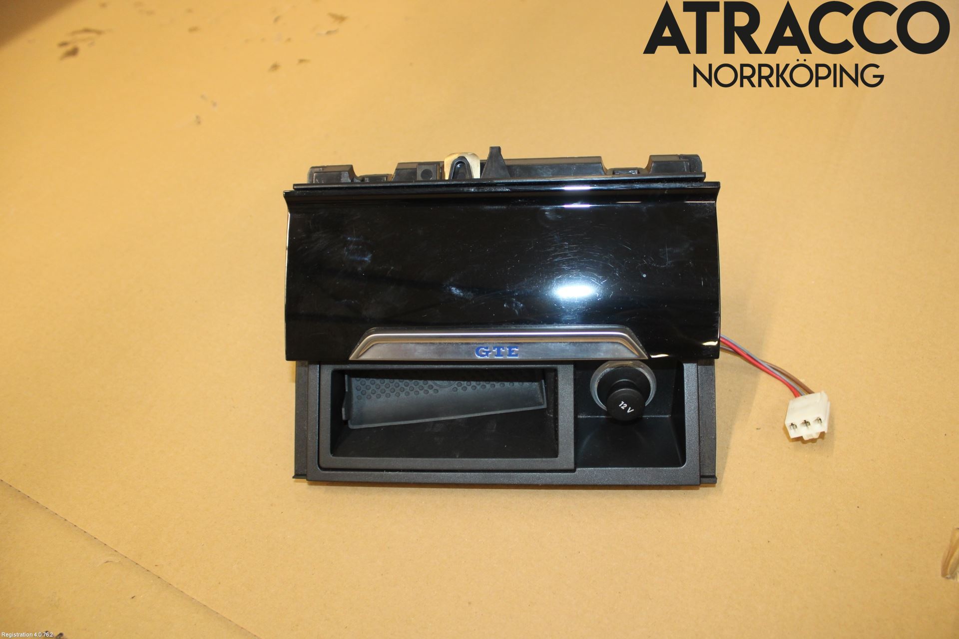 Volkswagen VW PASSAT 15-19 Instrumentbräda Förvaringsfack