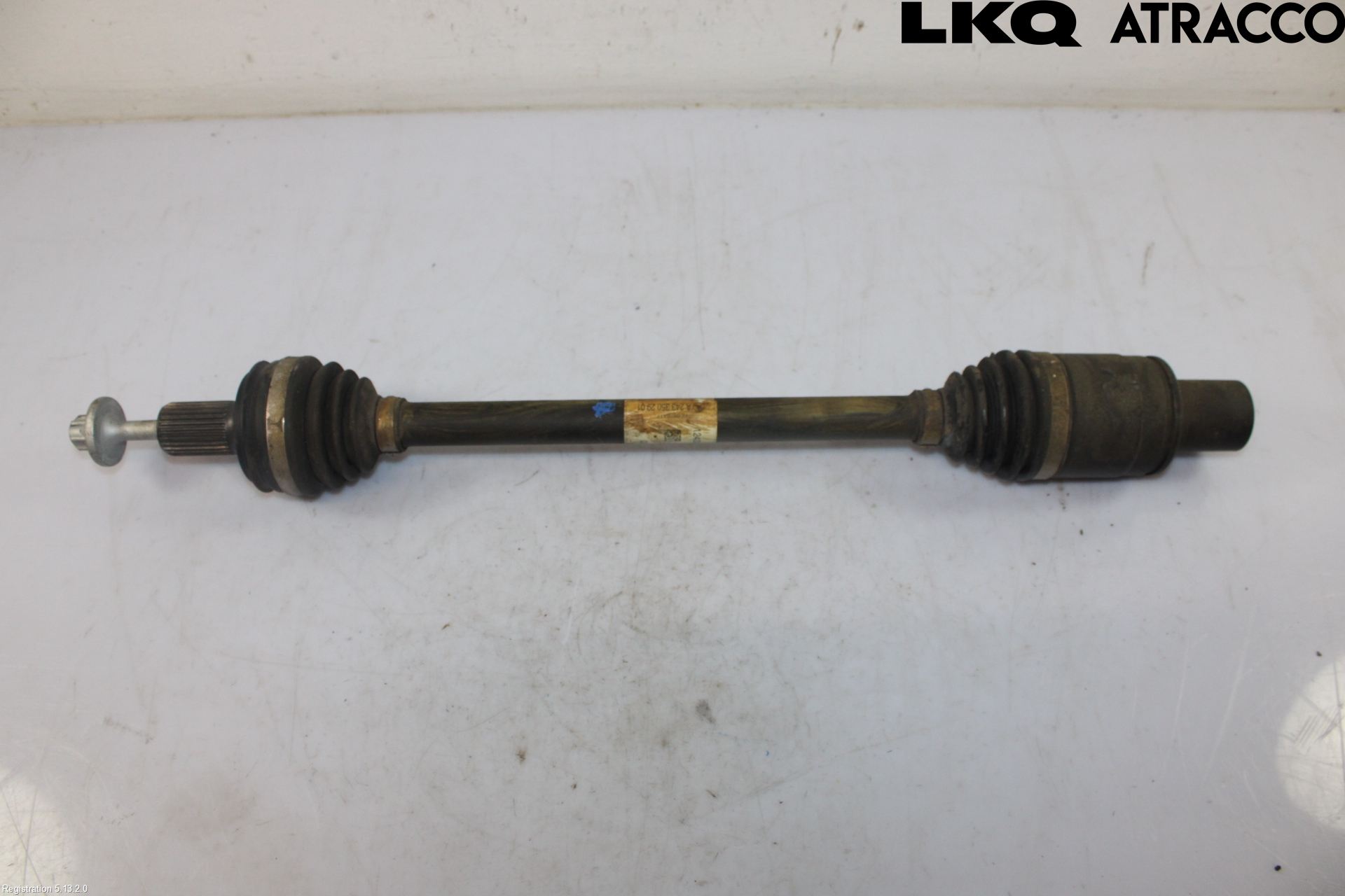 Mercedes-Benz MB EQB (X243) 22- Drivaxel Bak Höger