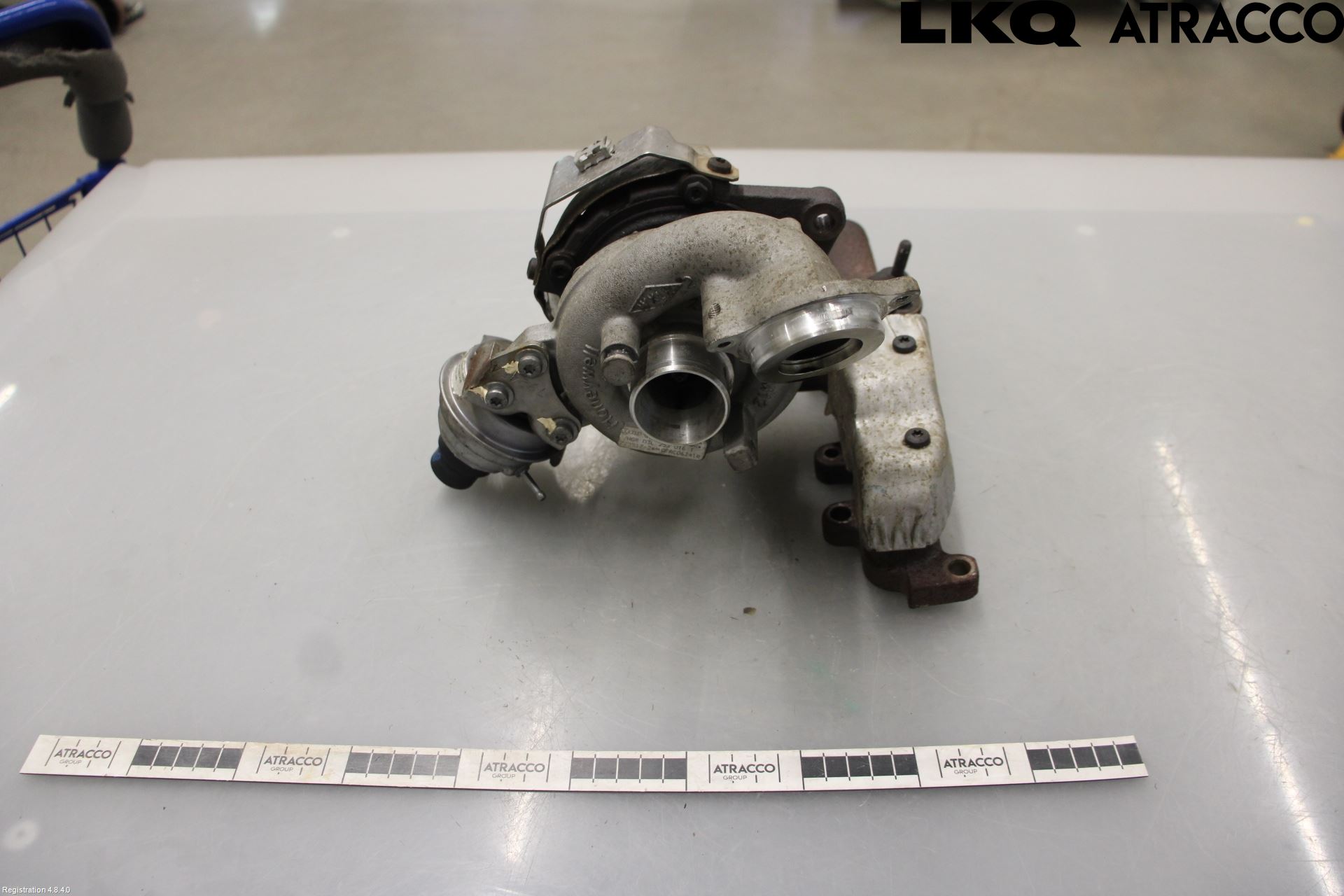 Volkswagen VW CADDY 11-15 Turboaggregat