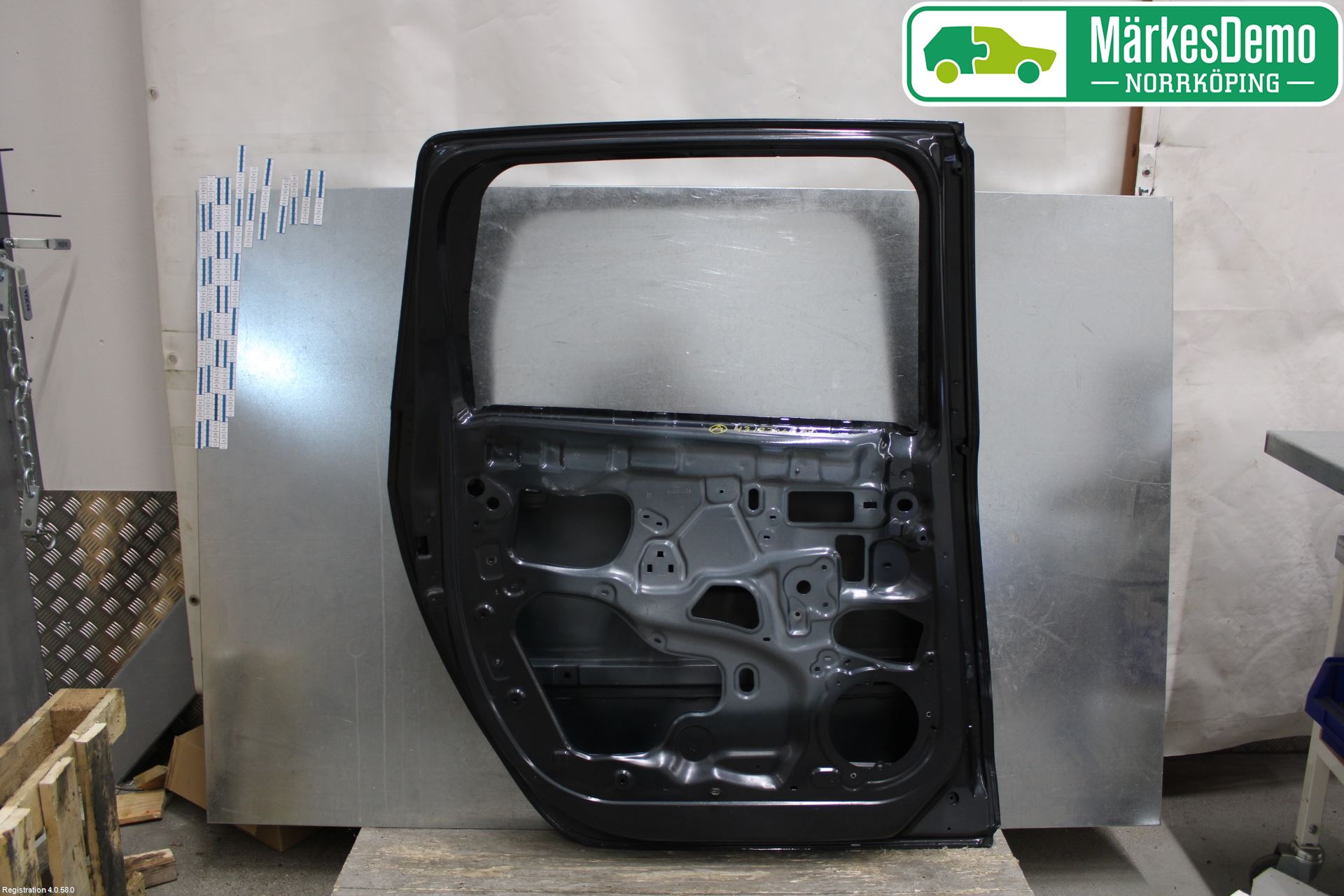 Dacia LODGY 12-18 Dörr Bak Vänster