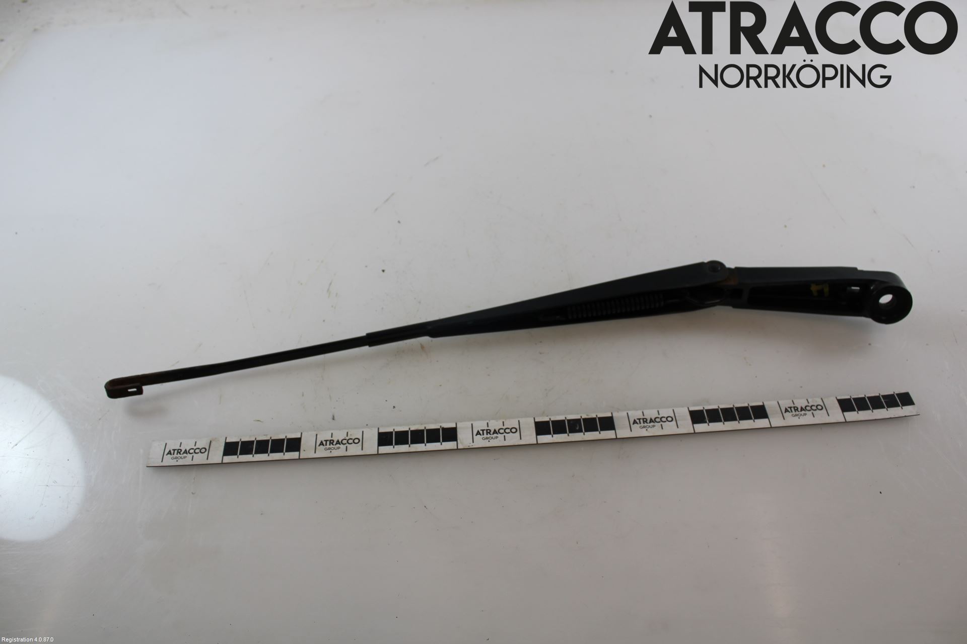 Nissan NAVARA 05-16 Torkararm Armar Vindruta