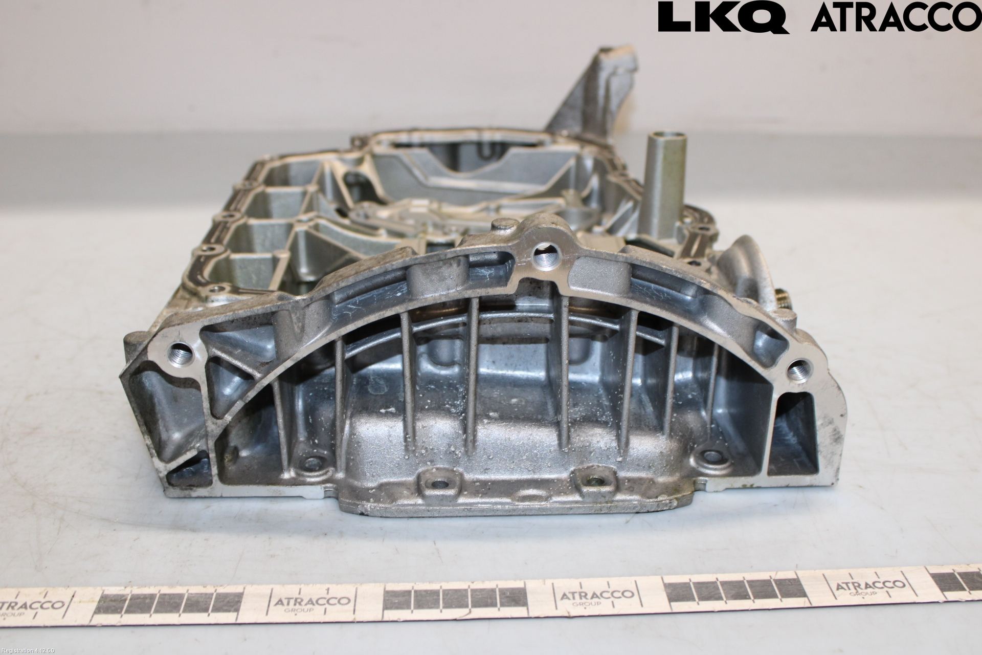 Volkswagen VW GOLF / E-GOLF VII 13-20 Oljetråg