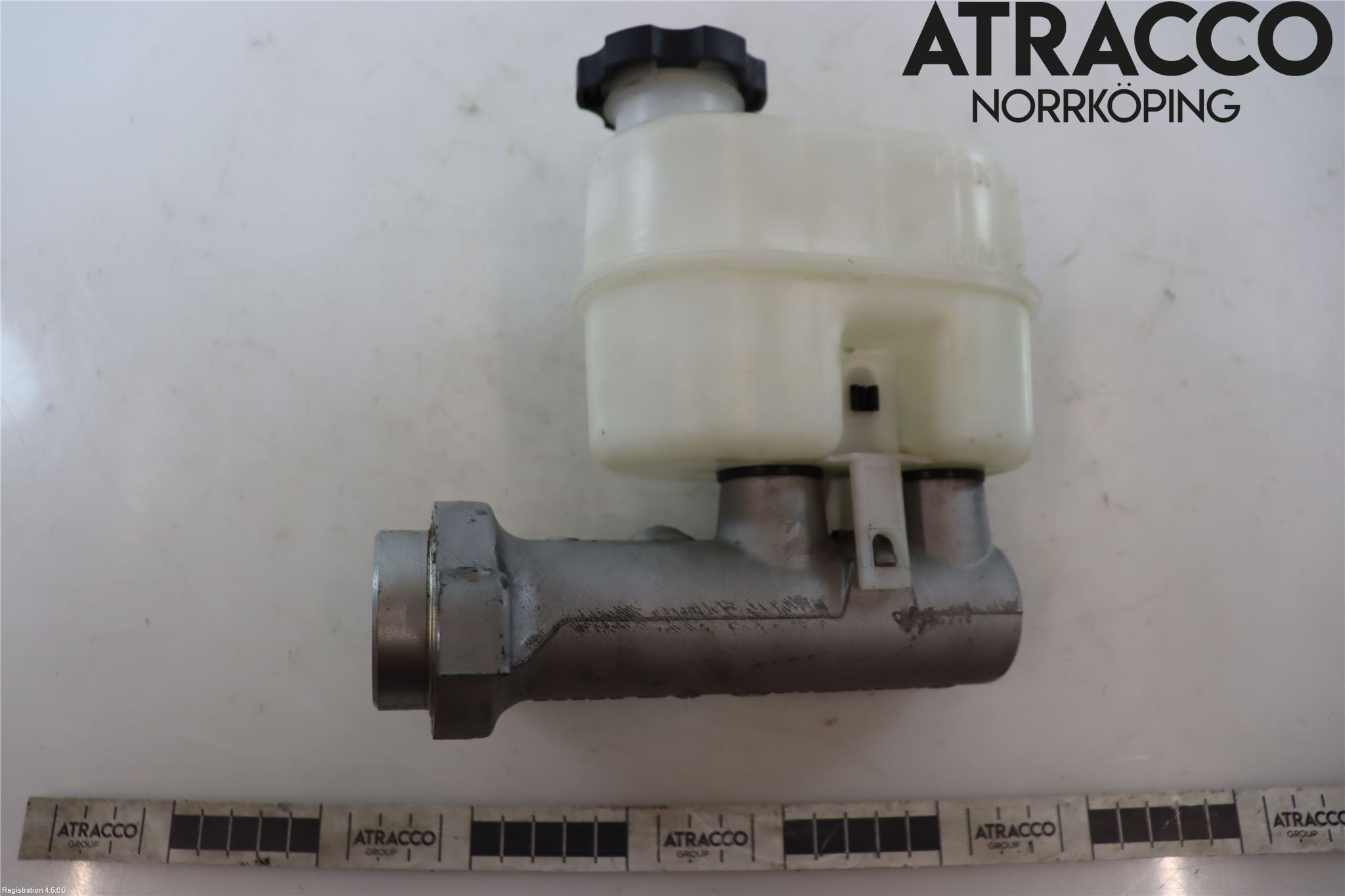 Chevrolet SUBURBAN Broms Huvudcylinder