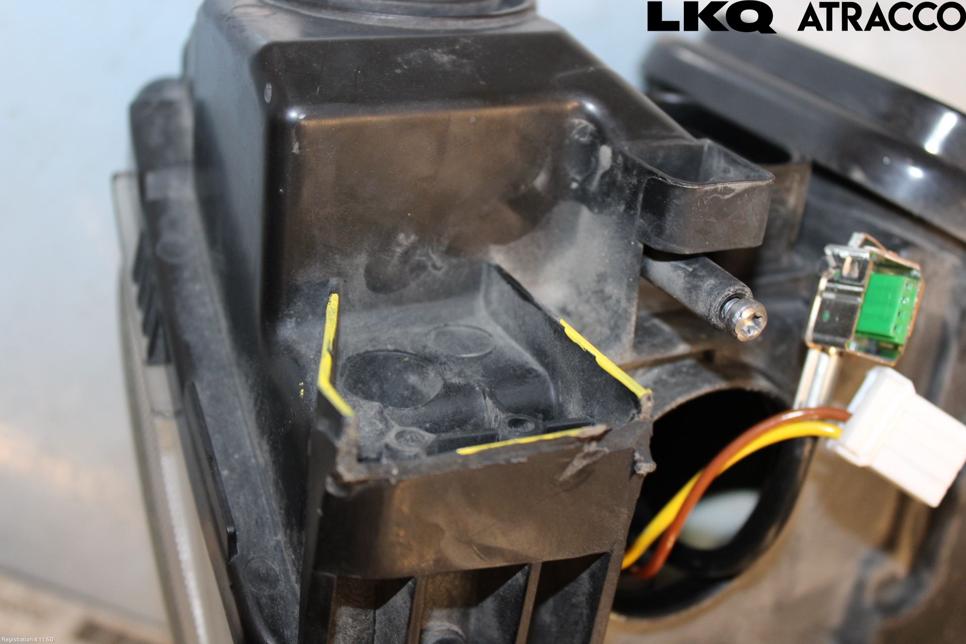 Audi A6/S6     05-11 Strålkastare Vänster