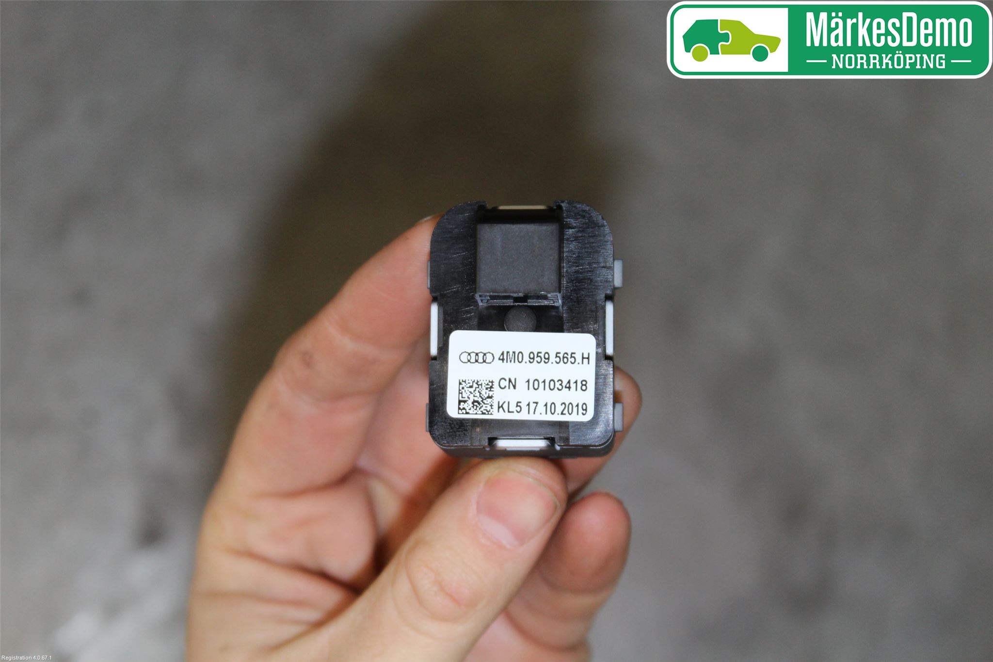 Audi A4/S4 B9 20- Strömställare Spegel