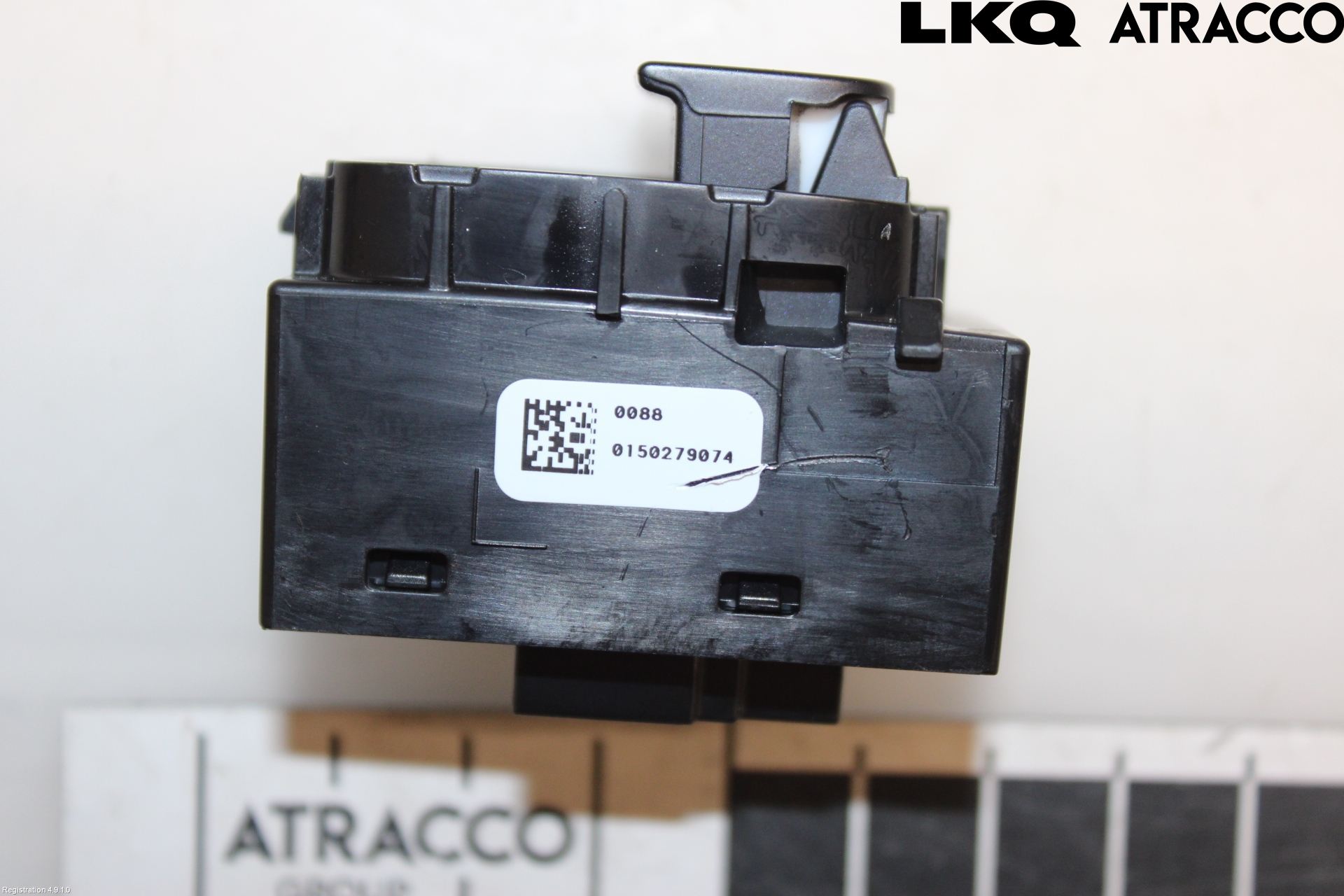 Tesla MODEL 3 17- Strömställare Elhiss