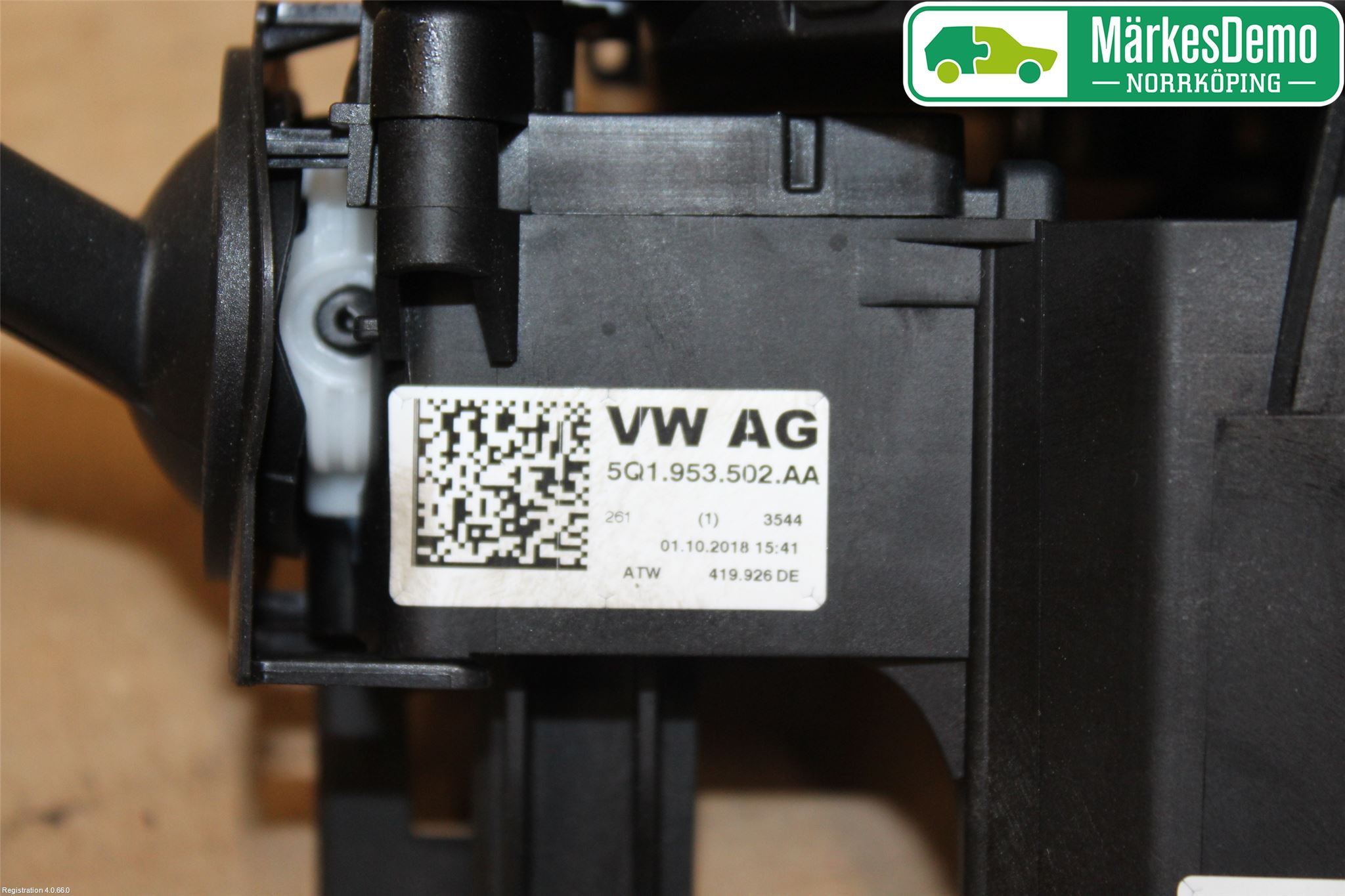 Volkswagen VW GOLF / E-GOLF VII 13-20 Spakcentral