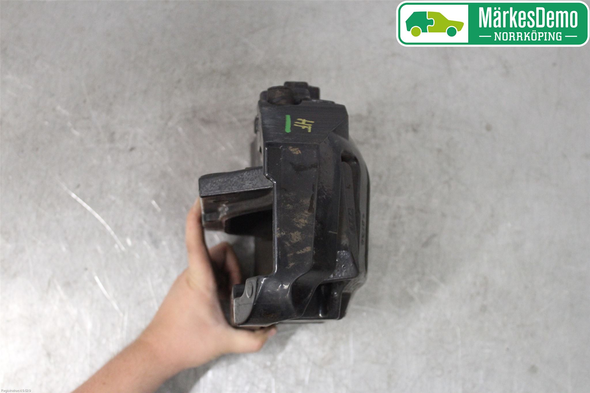 BMW 5 E60/61 Sed/Tou 02-10 Bromsok Fram Höger