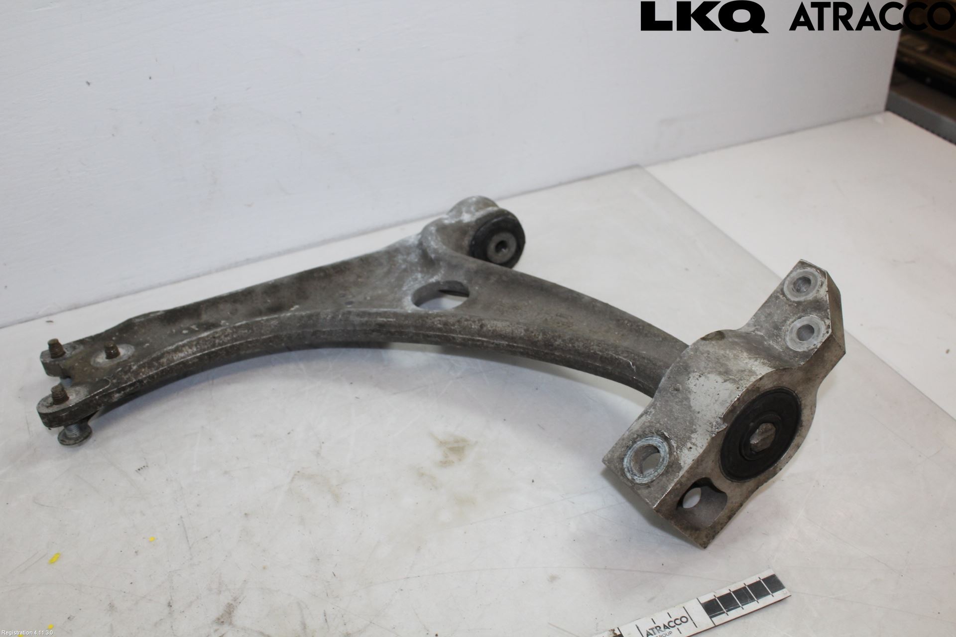 Audi TT/TTS 07-14 Bärarm Fram Undre Hö