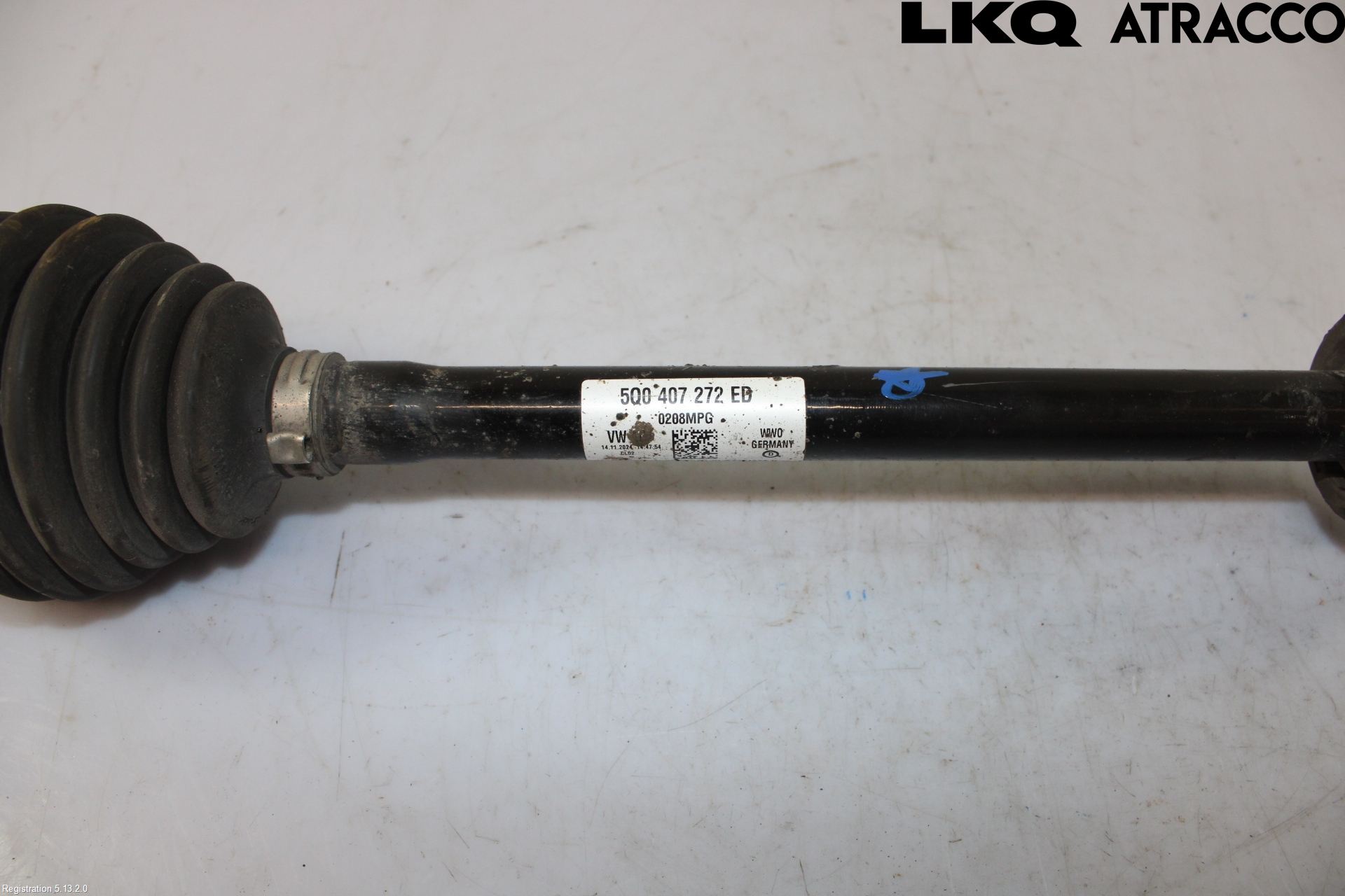 Volkswagen VW GOLF / E-GOLF VIII 20- Drivaxel Fram Höger