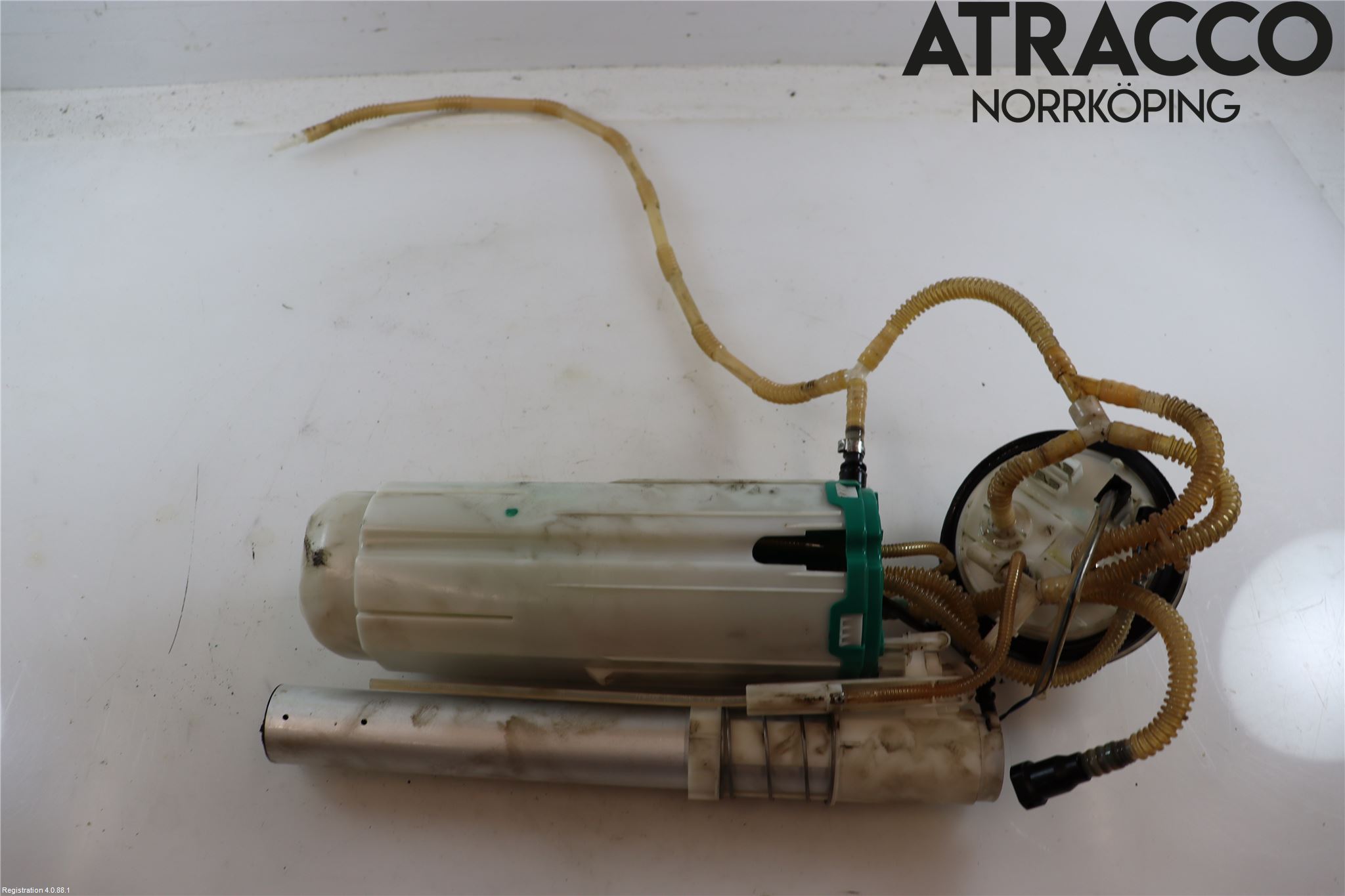 Audi A8/S8 4E  02-09 Bränslepump El