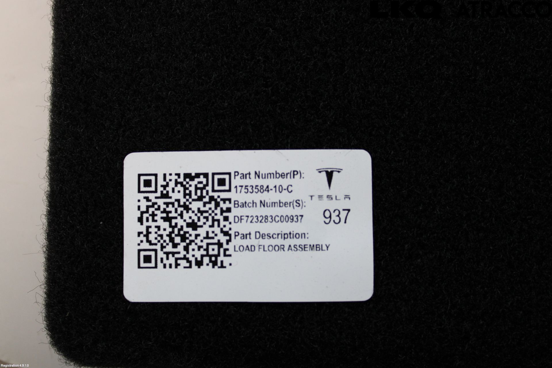 Tesla MODEL 3 17- Inrbagagerumklädsel-Golv