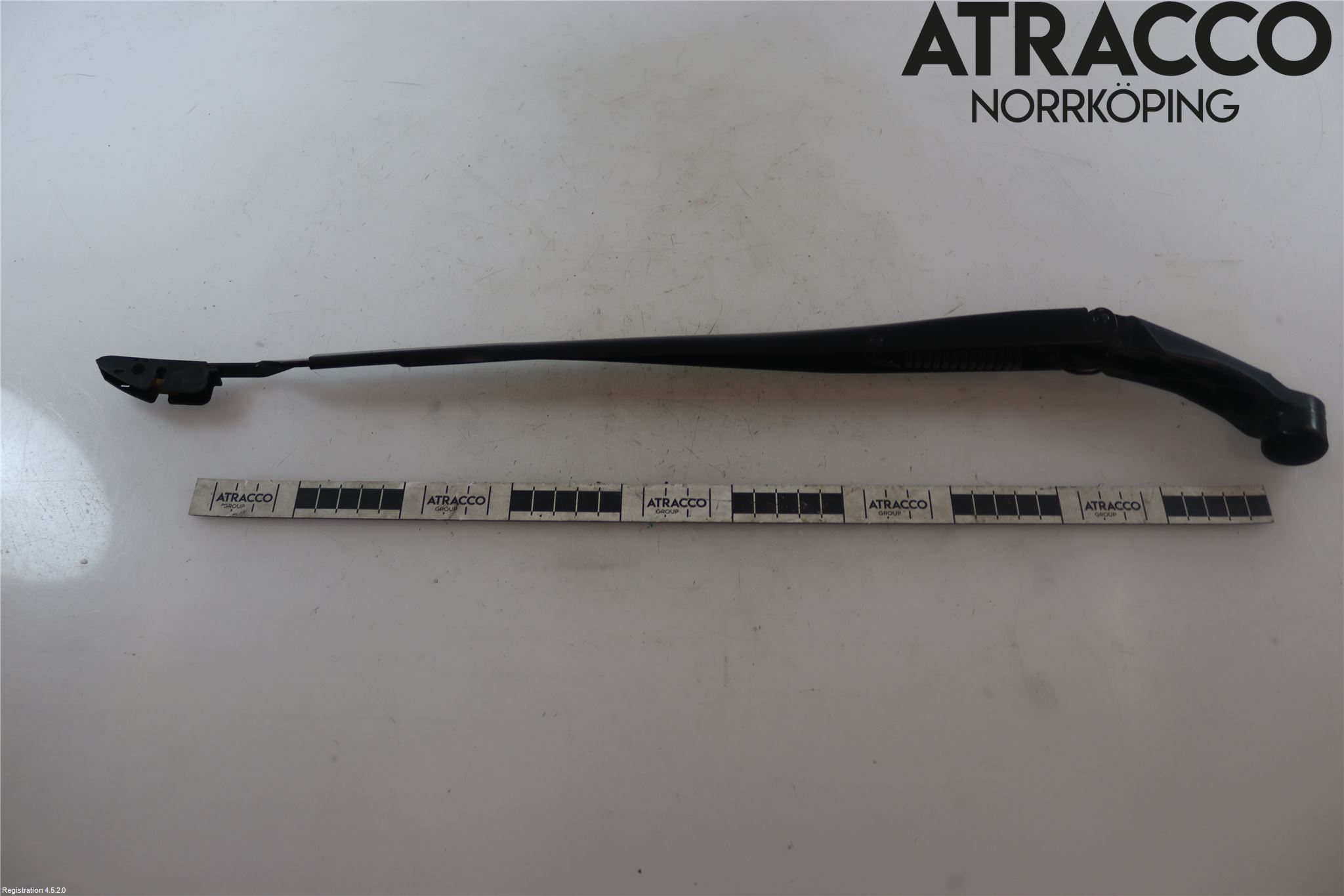 Toyota AURIS 13-19 Torkararm Armar Vindruta