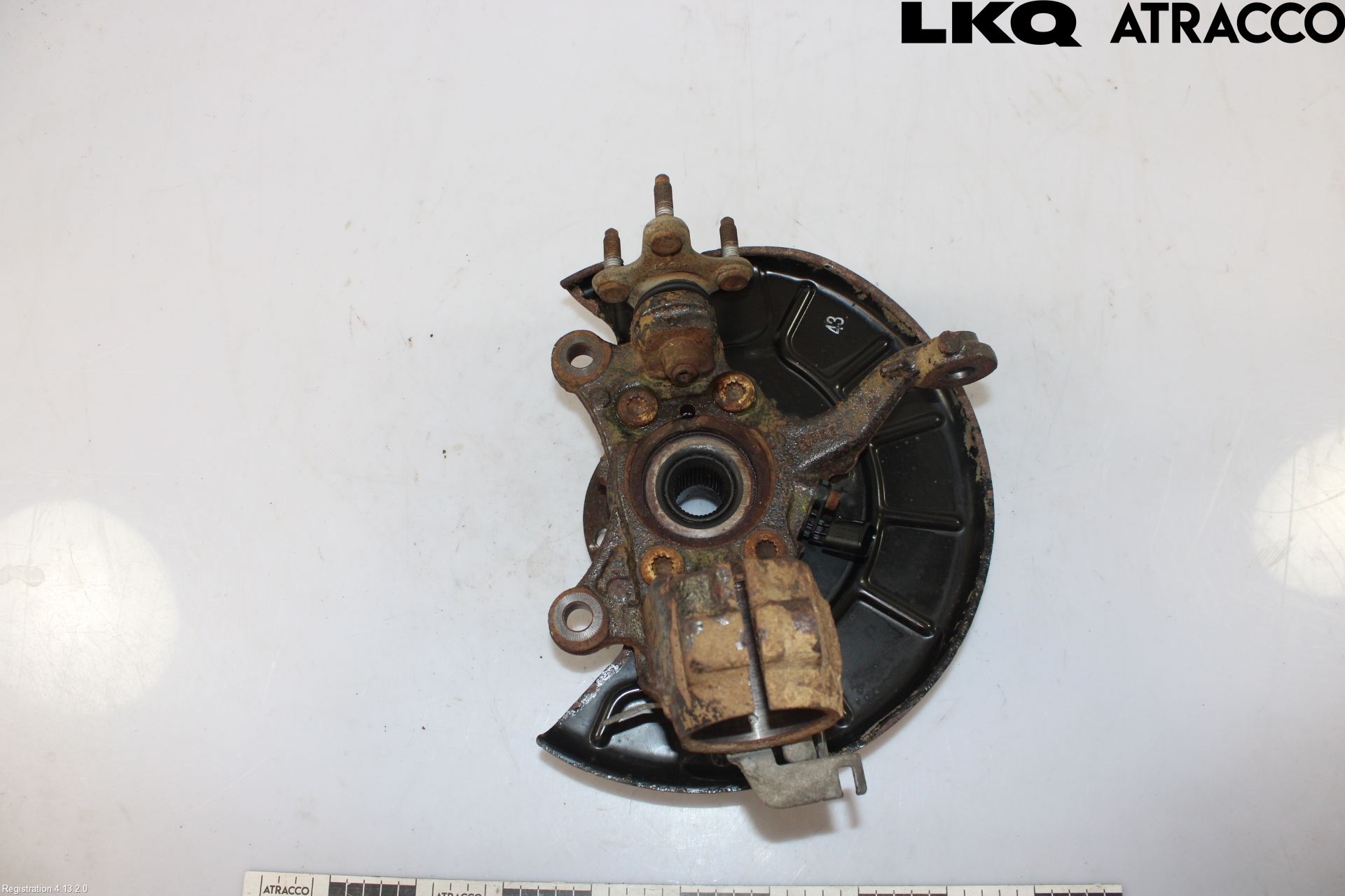Volkswagen VW GOLF VI 09-13 Styrspindel Lagerhus Vä