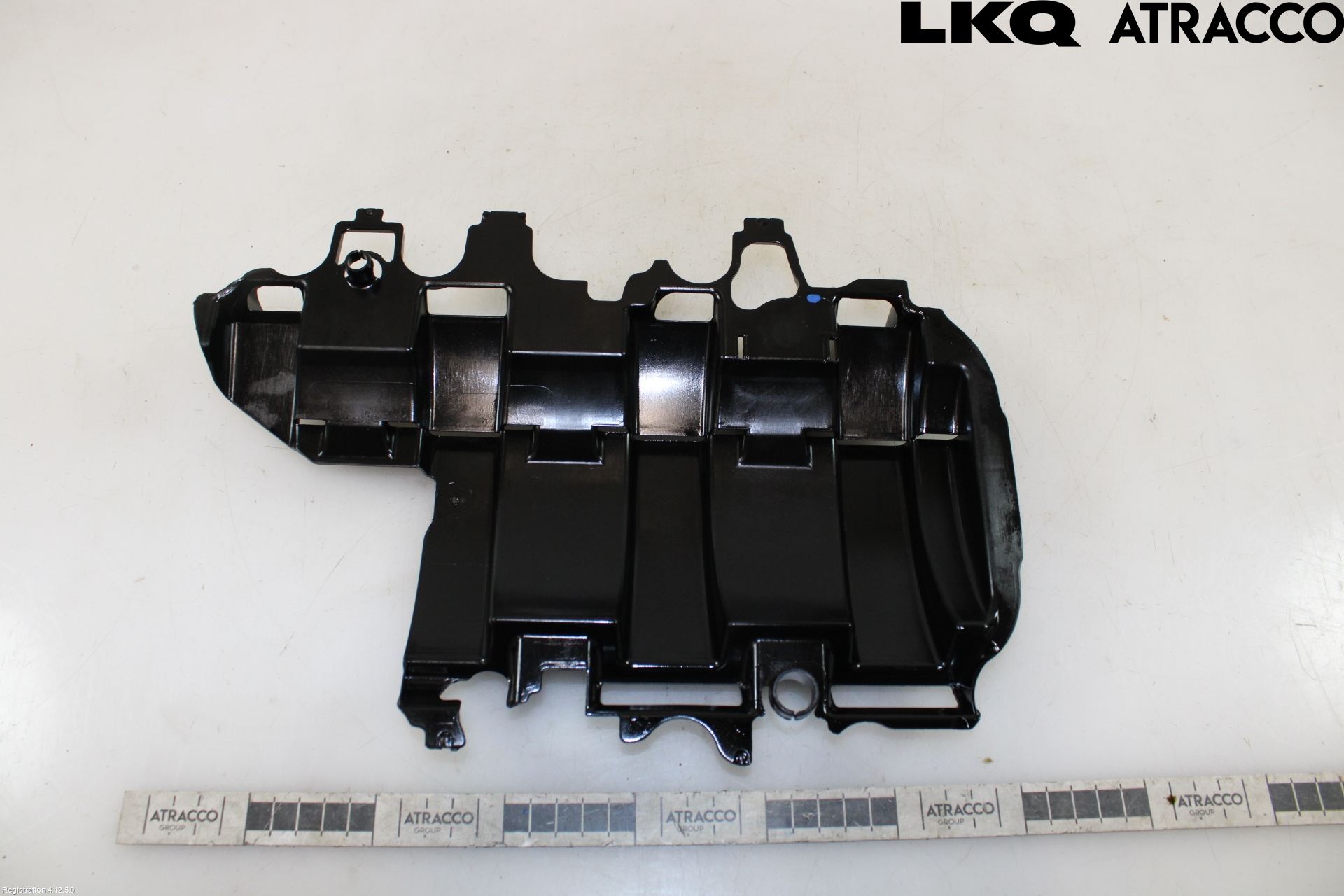 Audi A4/S4 B9 16-19 Oljefälla