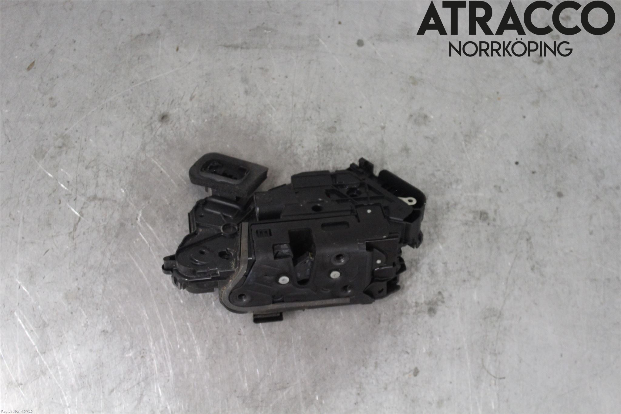 Skoda SUPERB 16-24 Låskista-Dörrlås