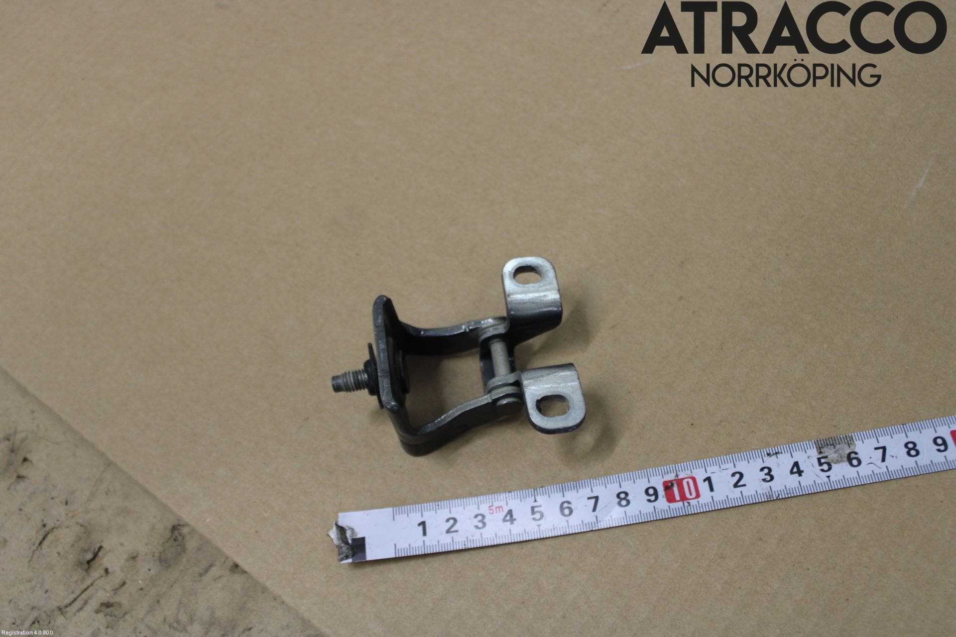 Skoda FABIA 15-21 Bakluckegångjärn Hö